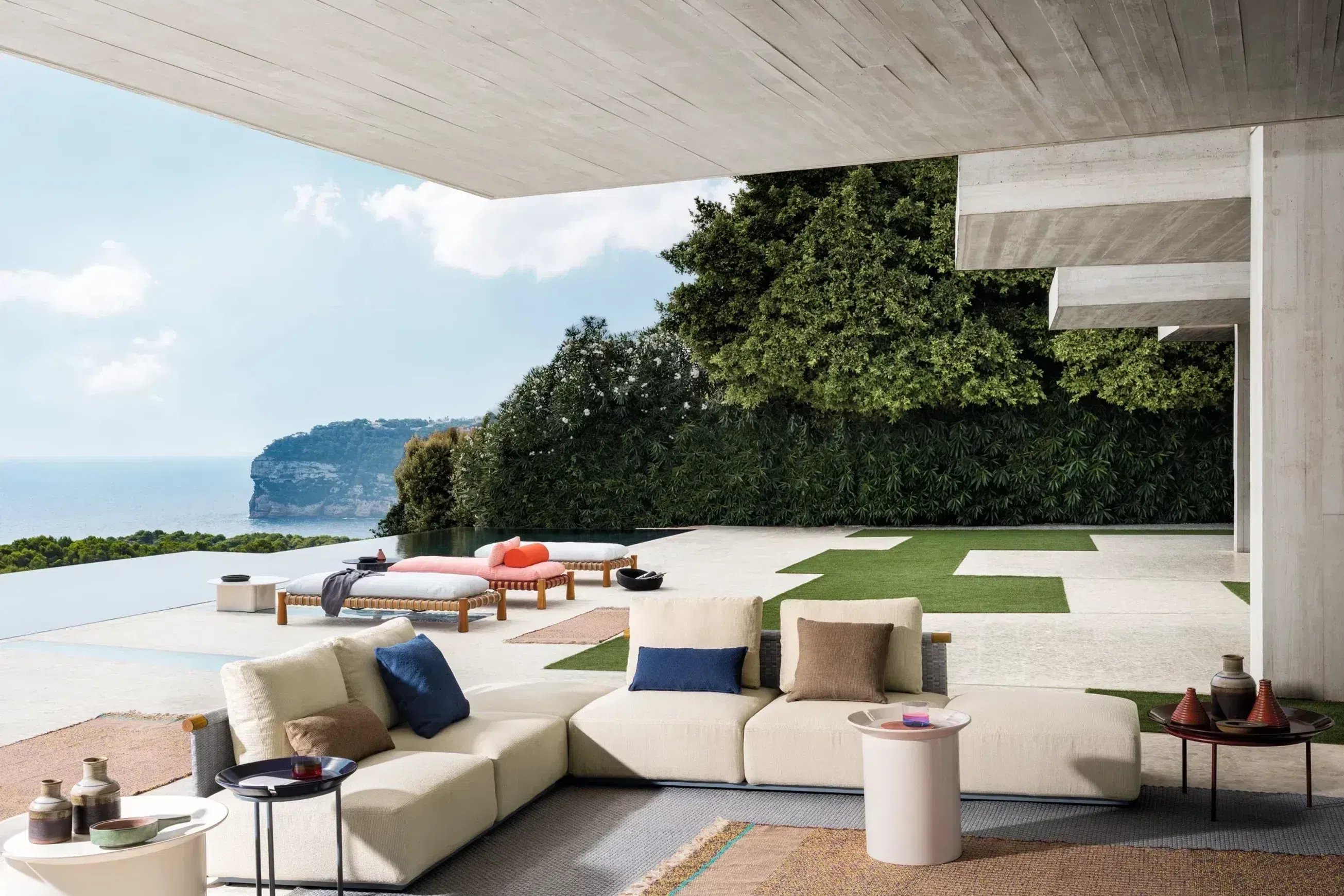 Brise coffee table