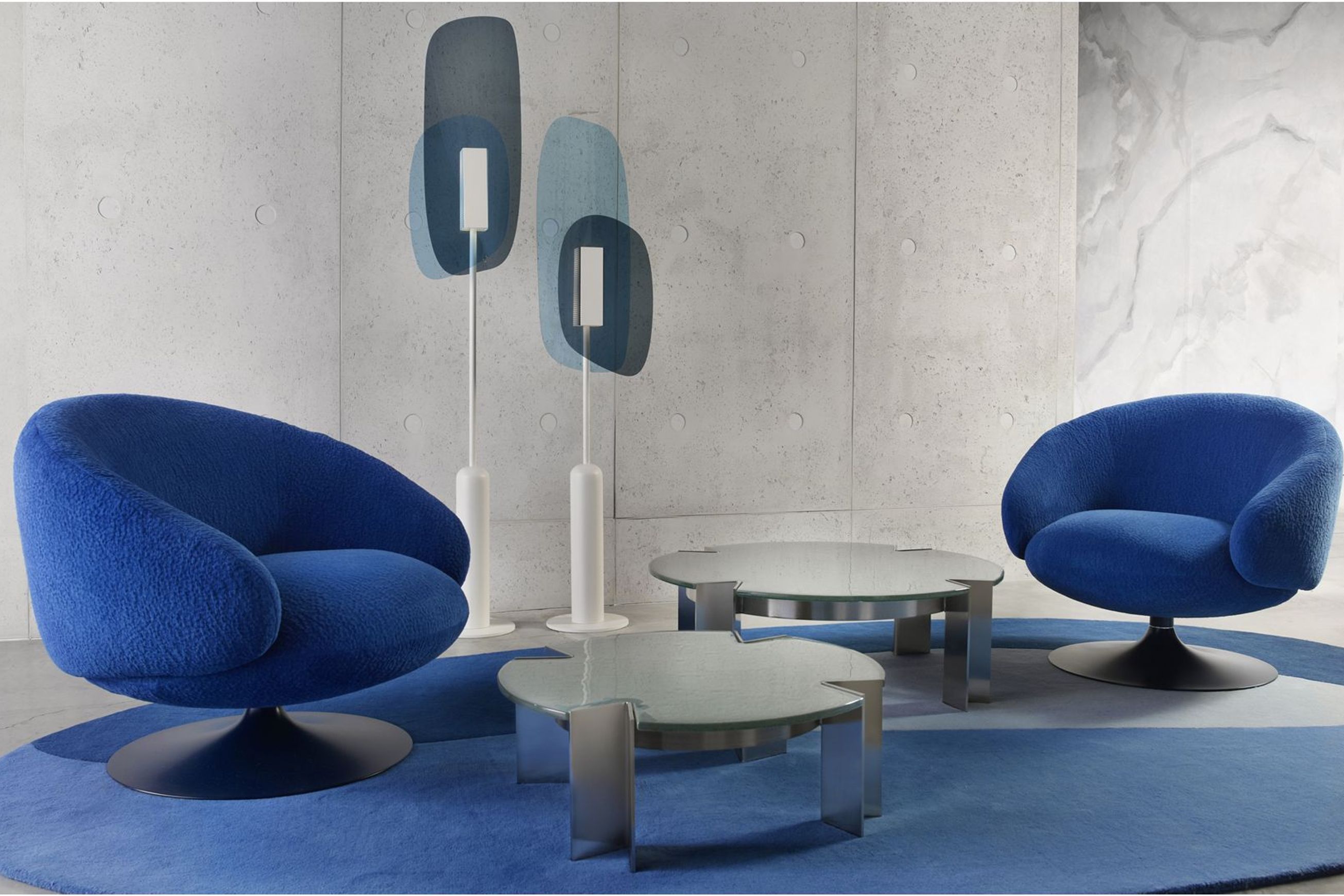 Stellar Round Cocktail Table