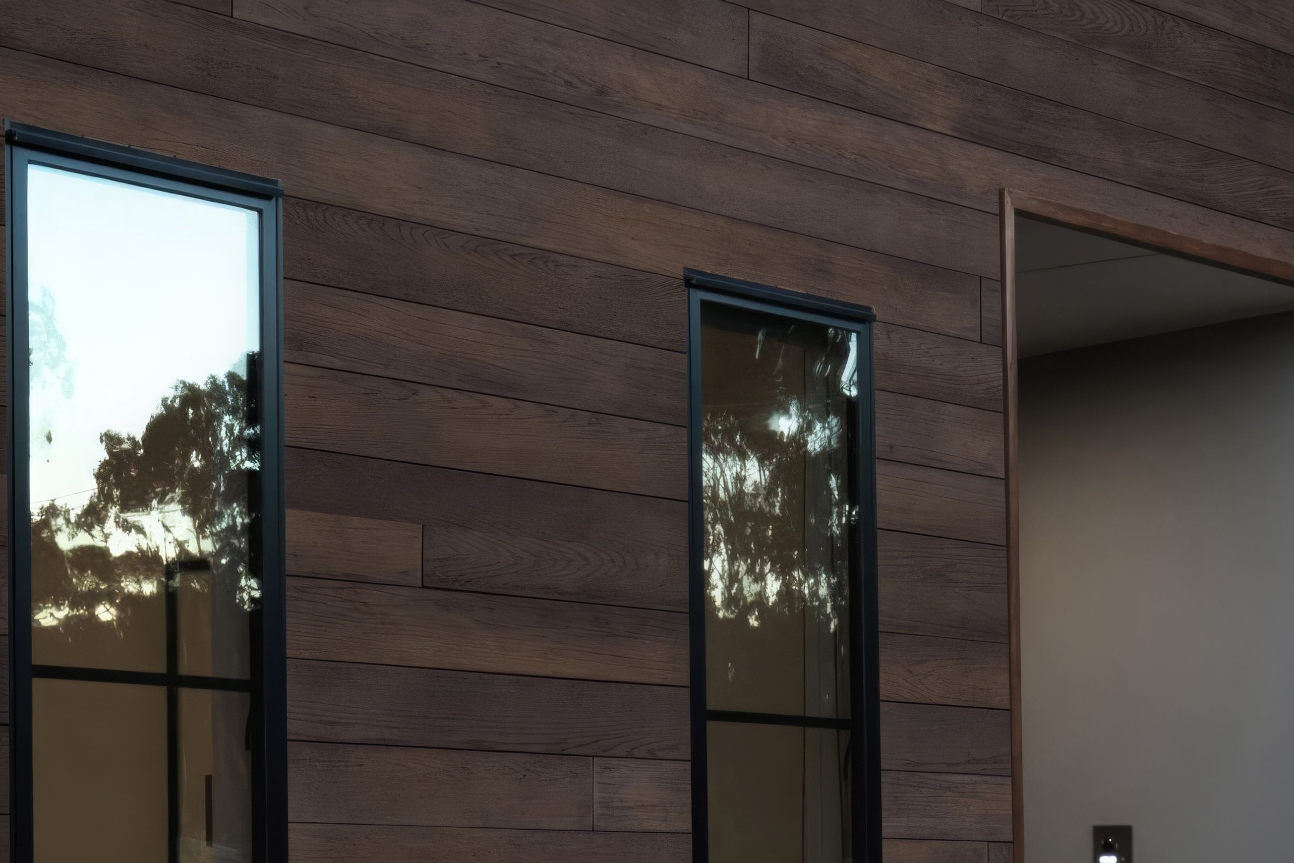Millboard Envello Shadow Line + Antique Oak Cladding