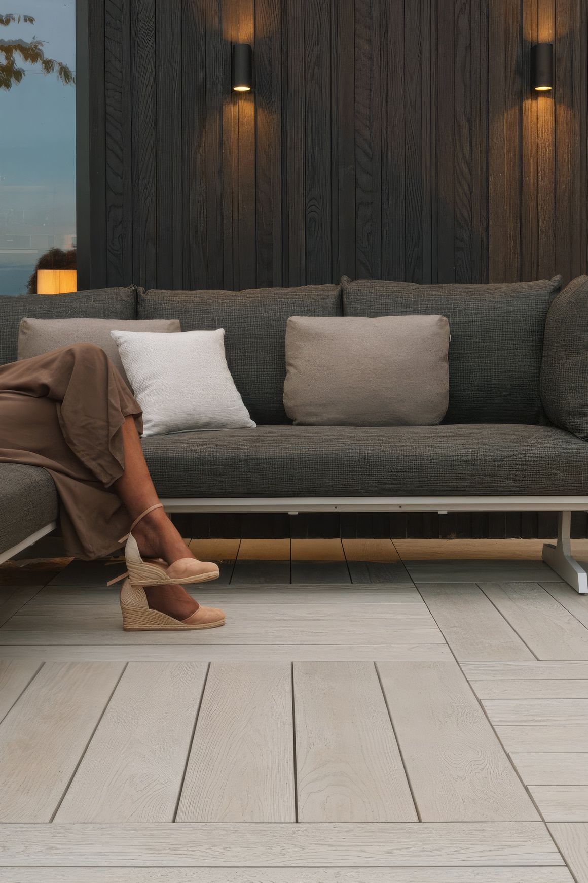 Millboard Envello Shadow Line+ Limed Oak Cladding