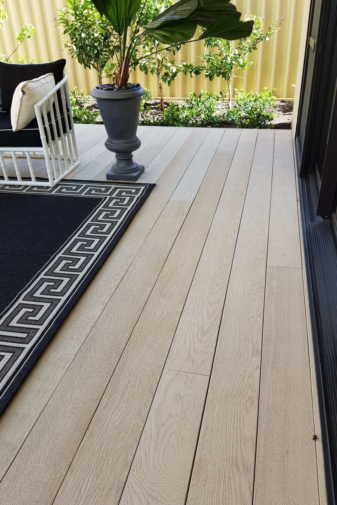 Millboard Limed Oak | Enhanced Grain Decking