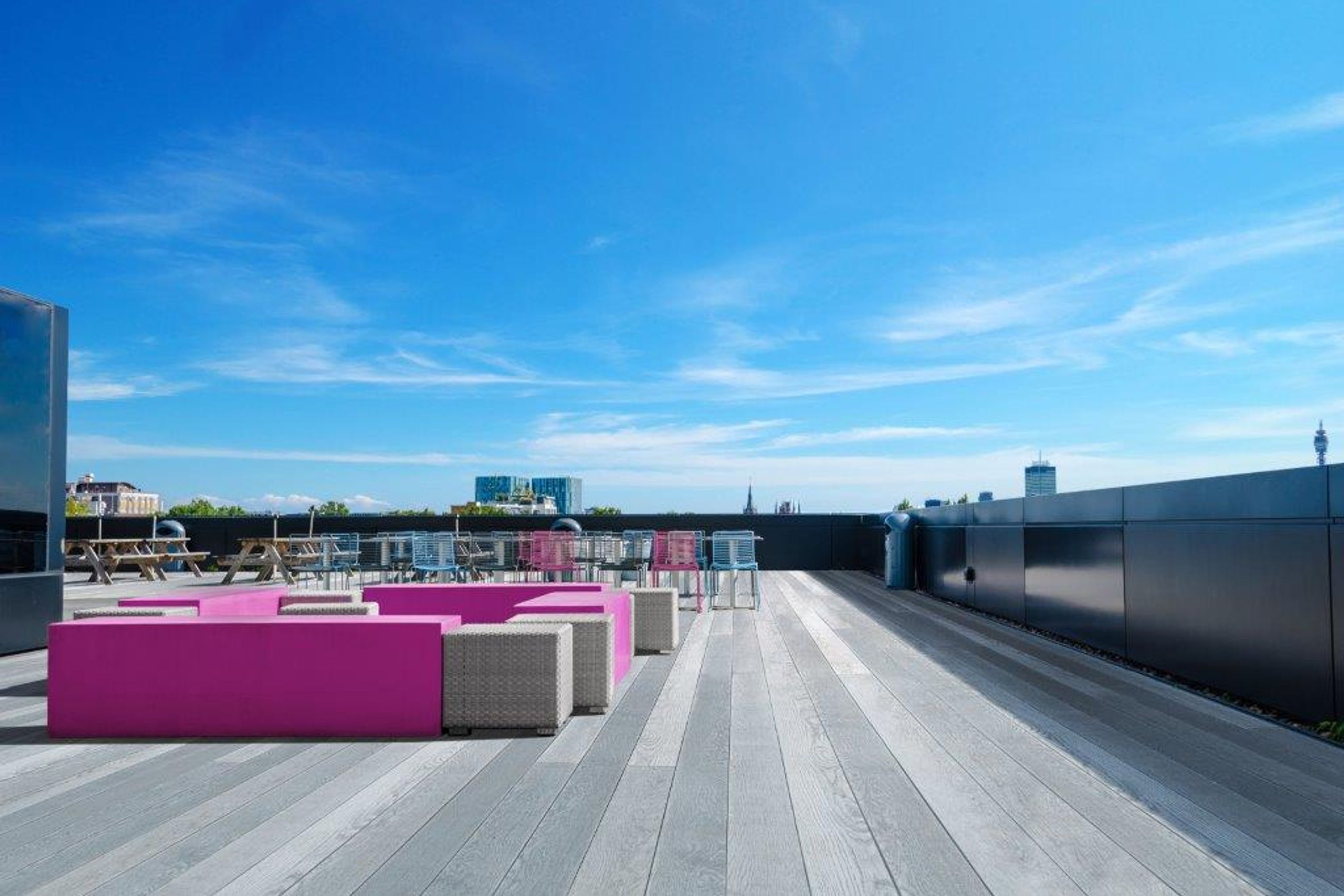 Millboard Brushed Basalt | Enhanced Grain Decking