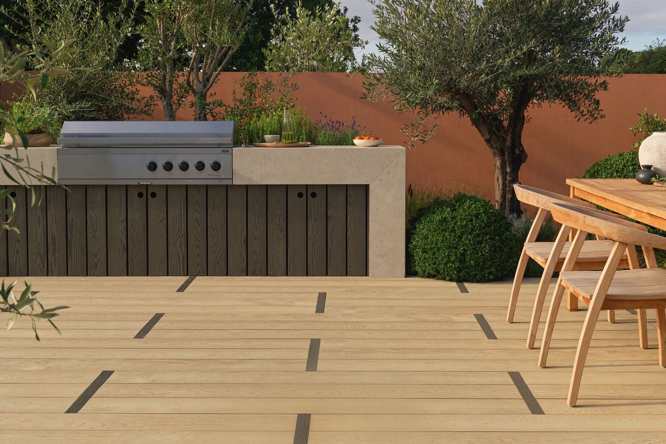 Millboard Ebony Grey | Enhanced Grain Decking