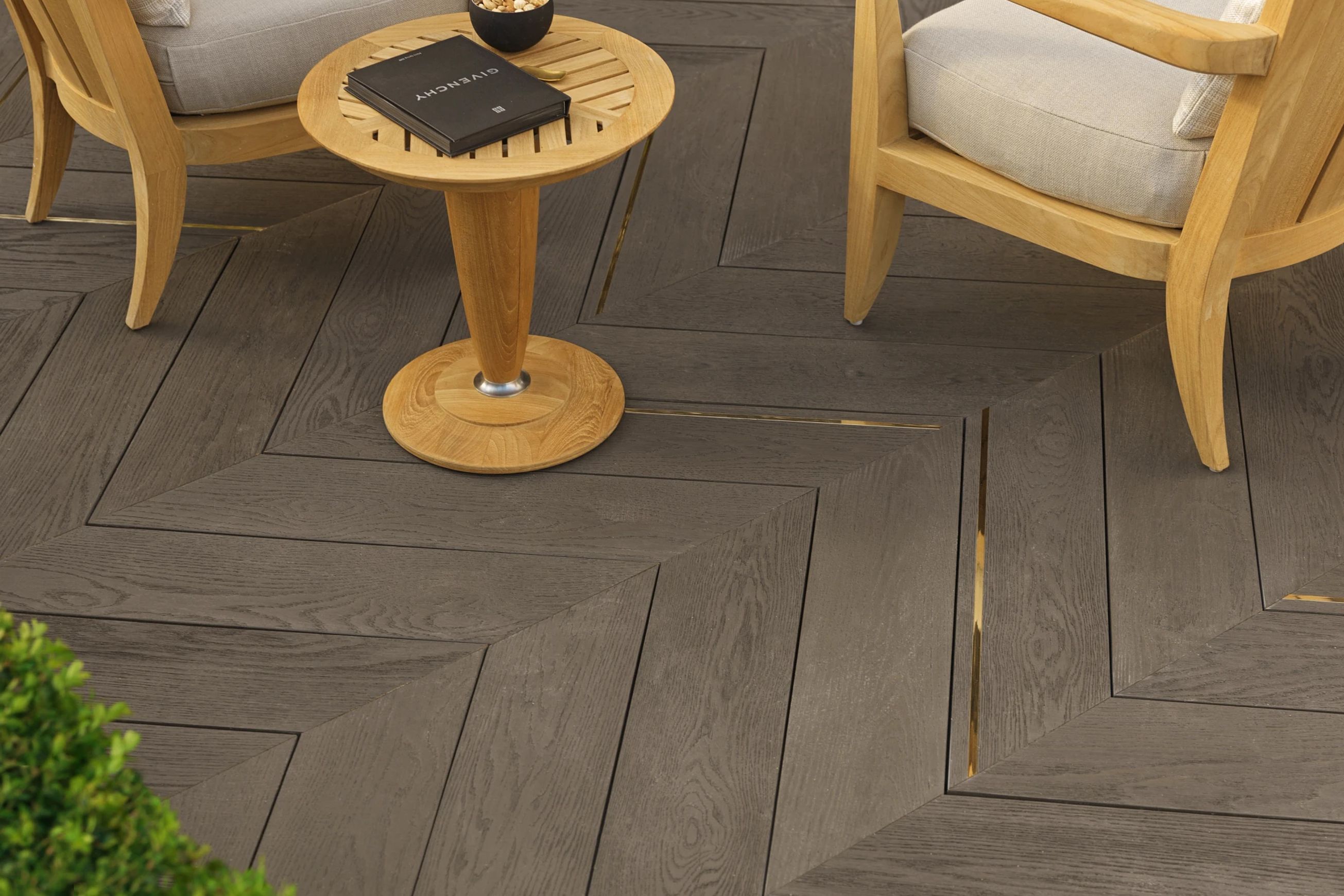 Millboard Ebony Grey | Enhanced Grain Decking