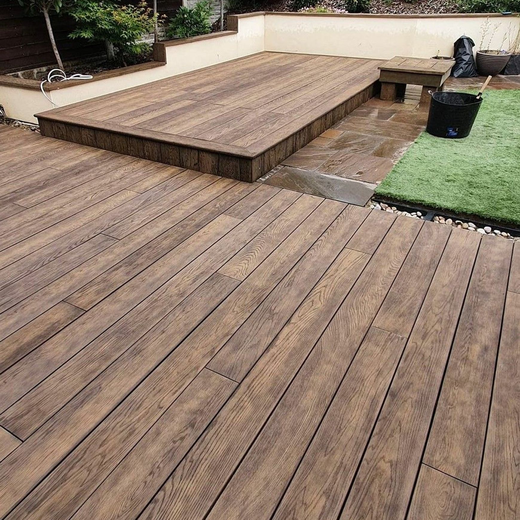 Millboard Antique Oak | Enhanced Grain Decking
