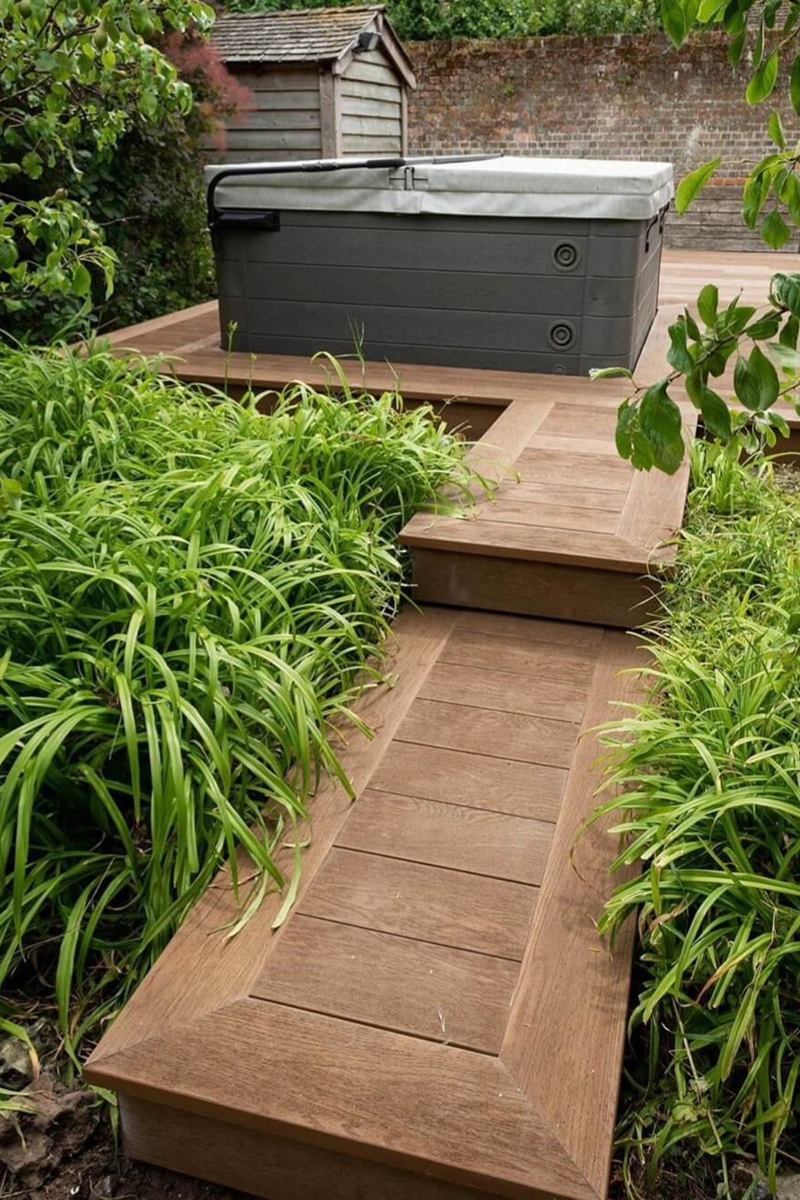 Millboard Coppered Oak | Enhanced Grain Decking