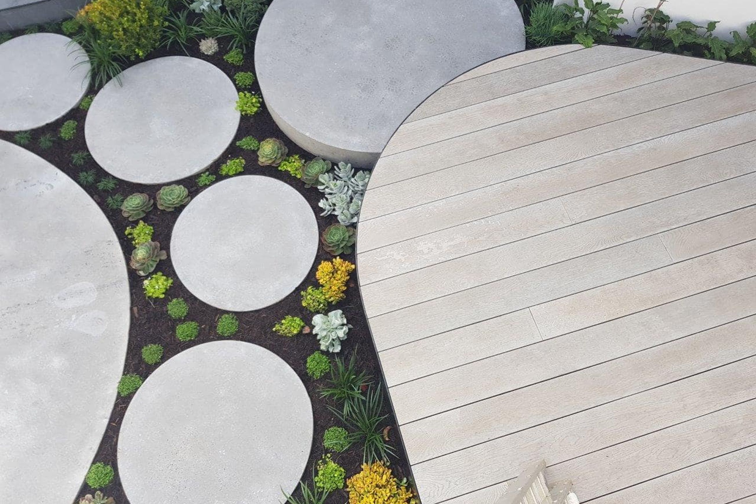 Millboard Smoked Oak | Enhanced Grain Decking