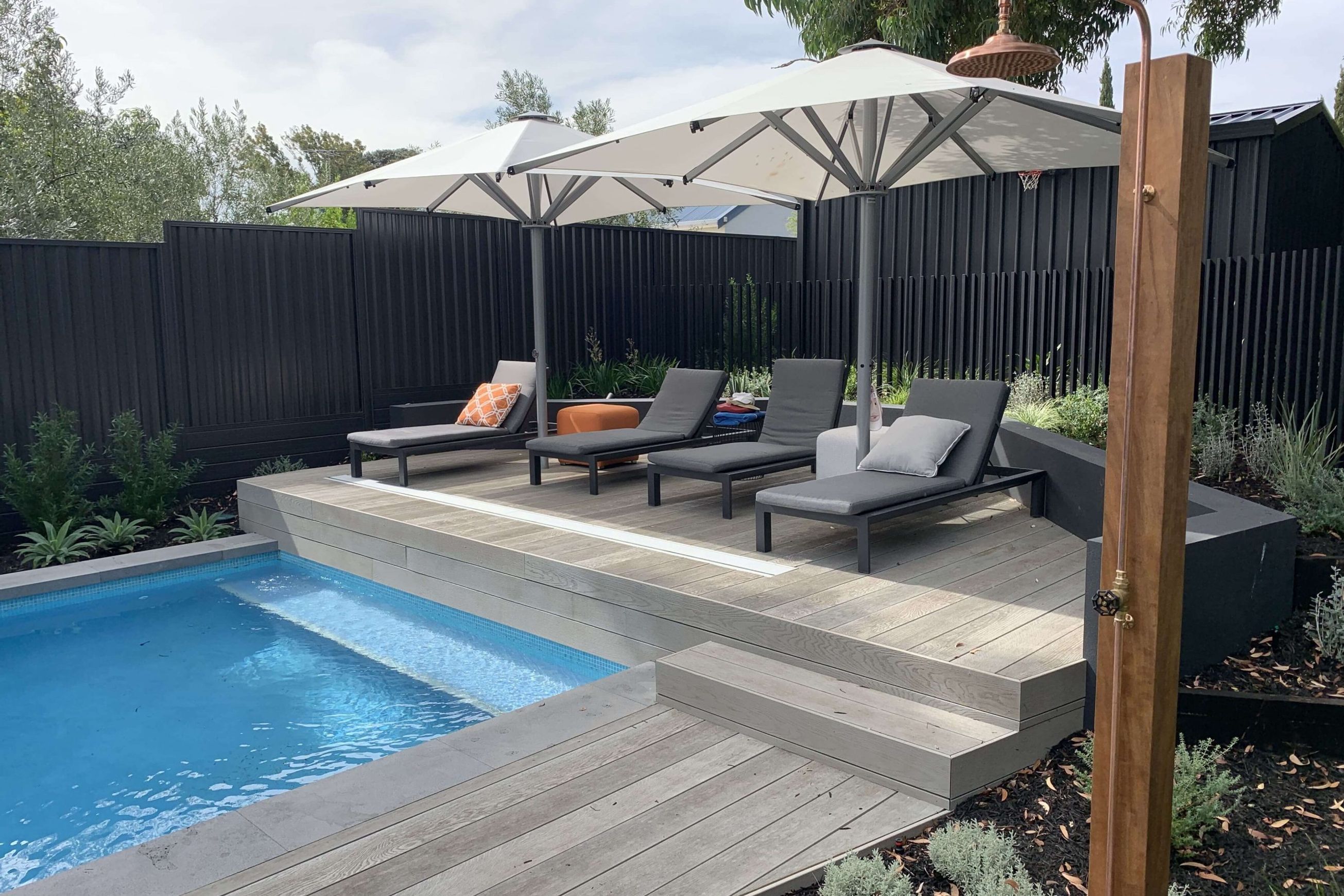 Millboard Smoked Oak | Enhanced Grain Decking
