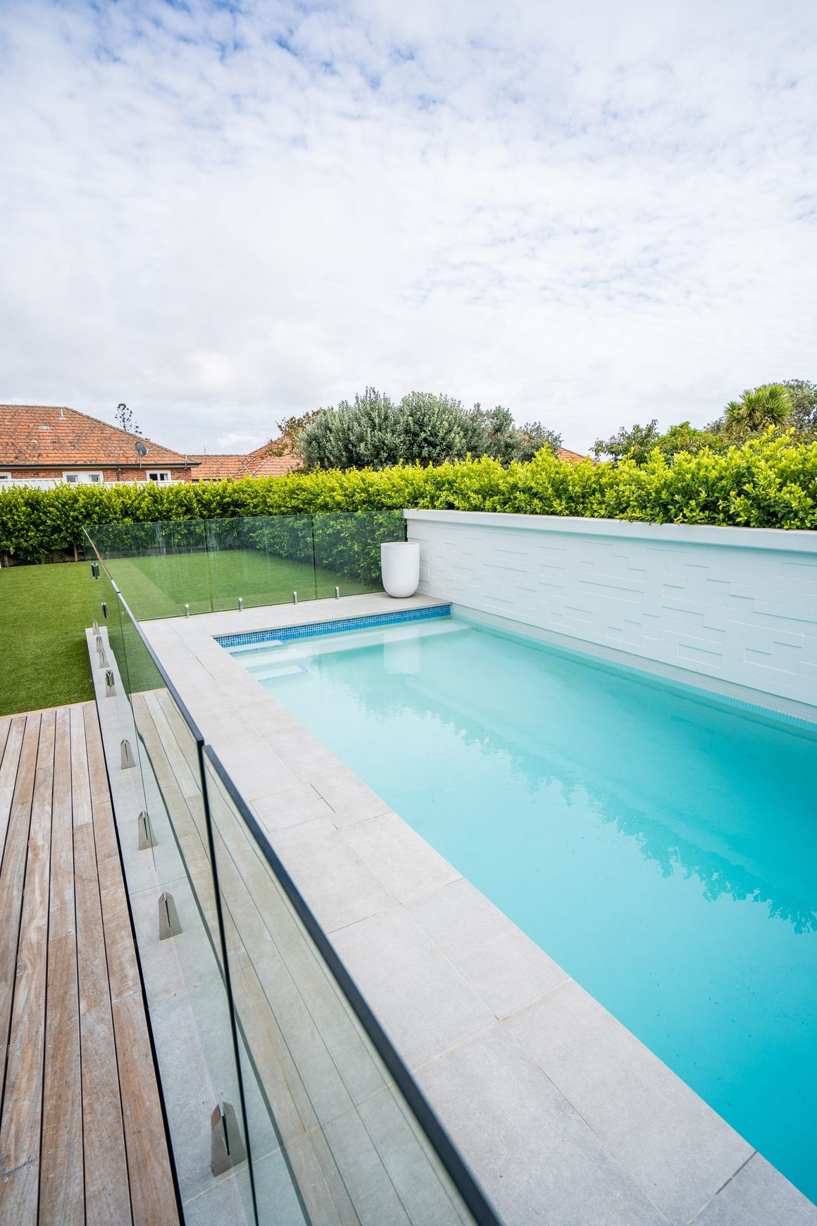 Arctic White Hydrazzo Pool Plaster
