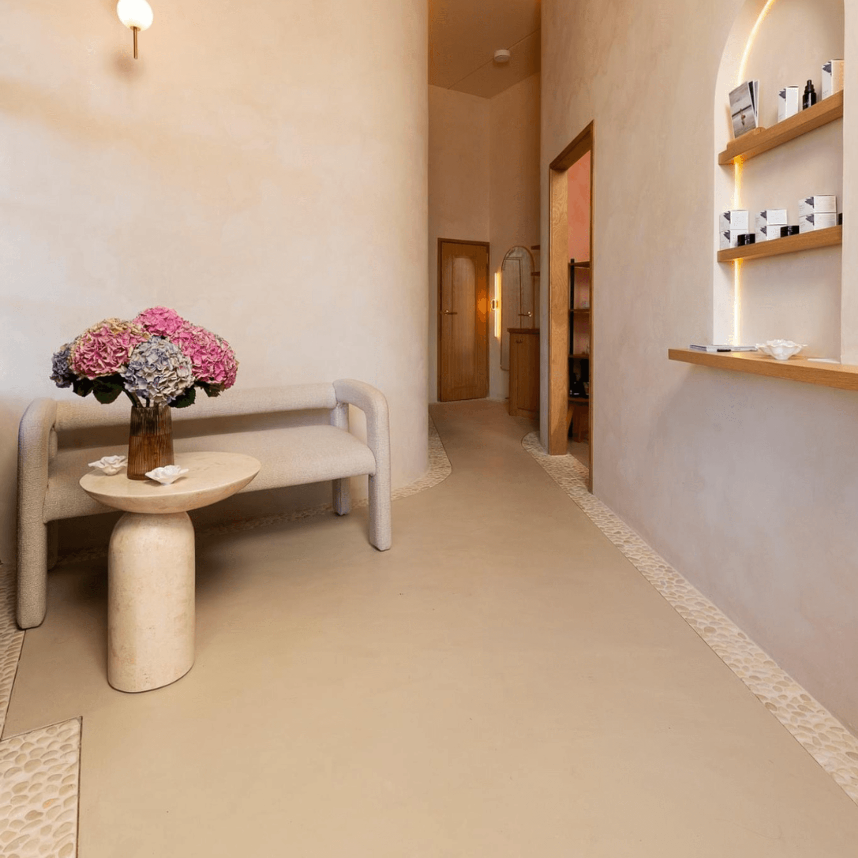 Micro Topping Interior Floor & Wall Covering