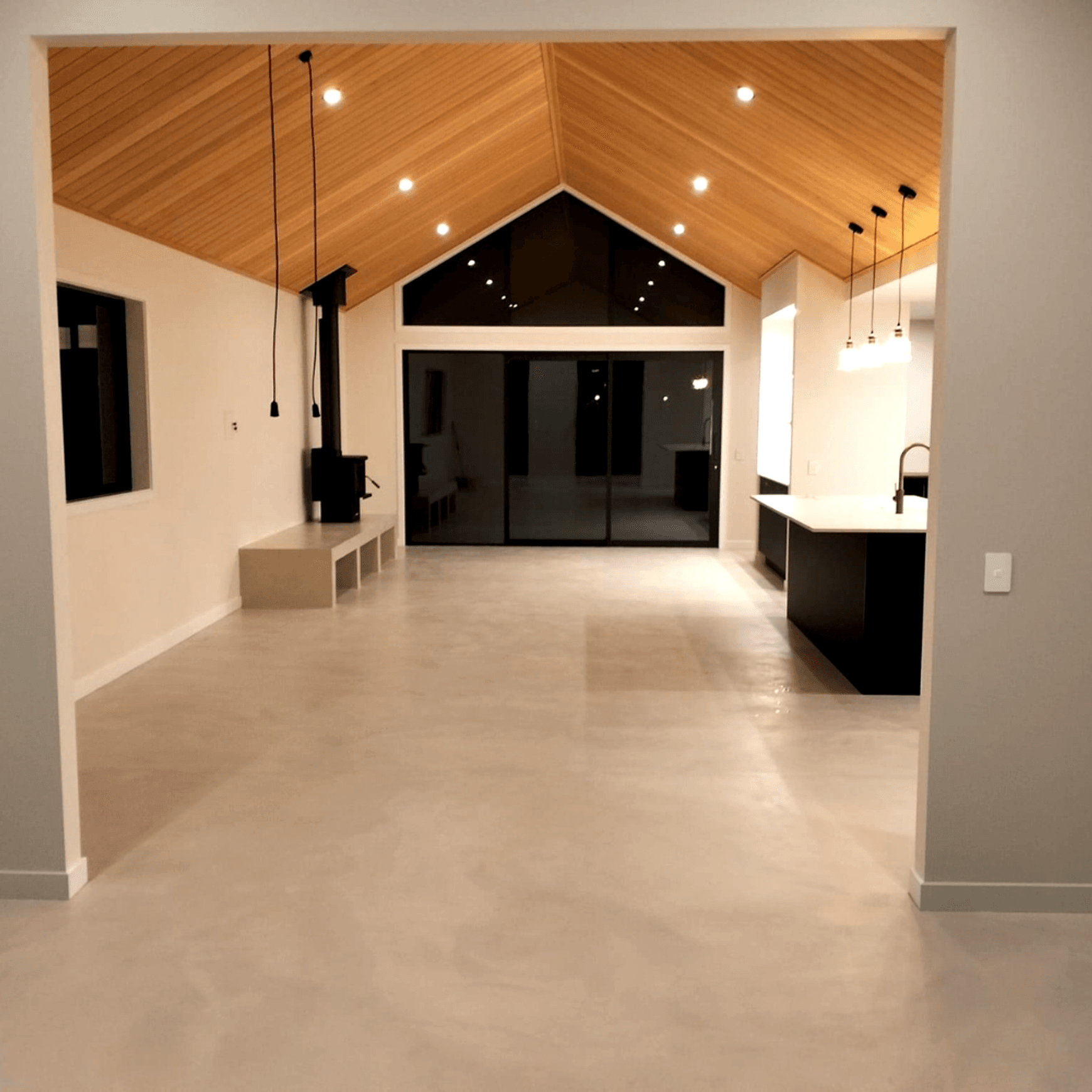 Micro Topping Interior Floor & Wall Covering