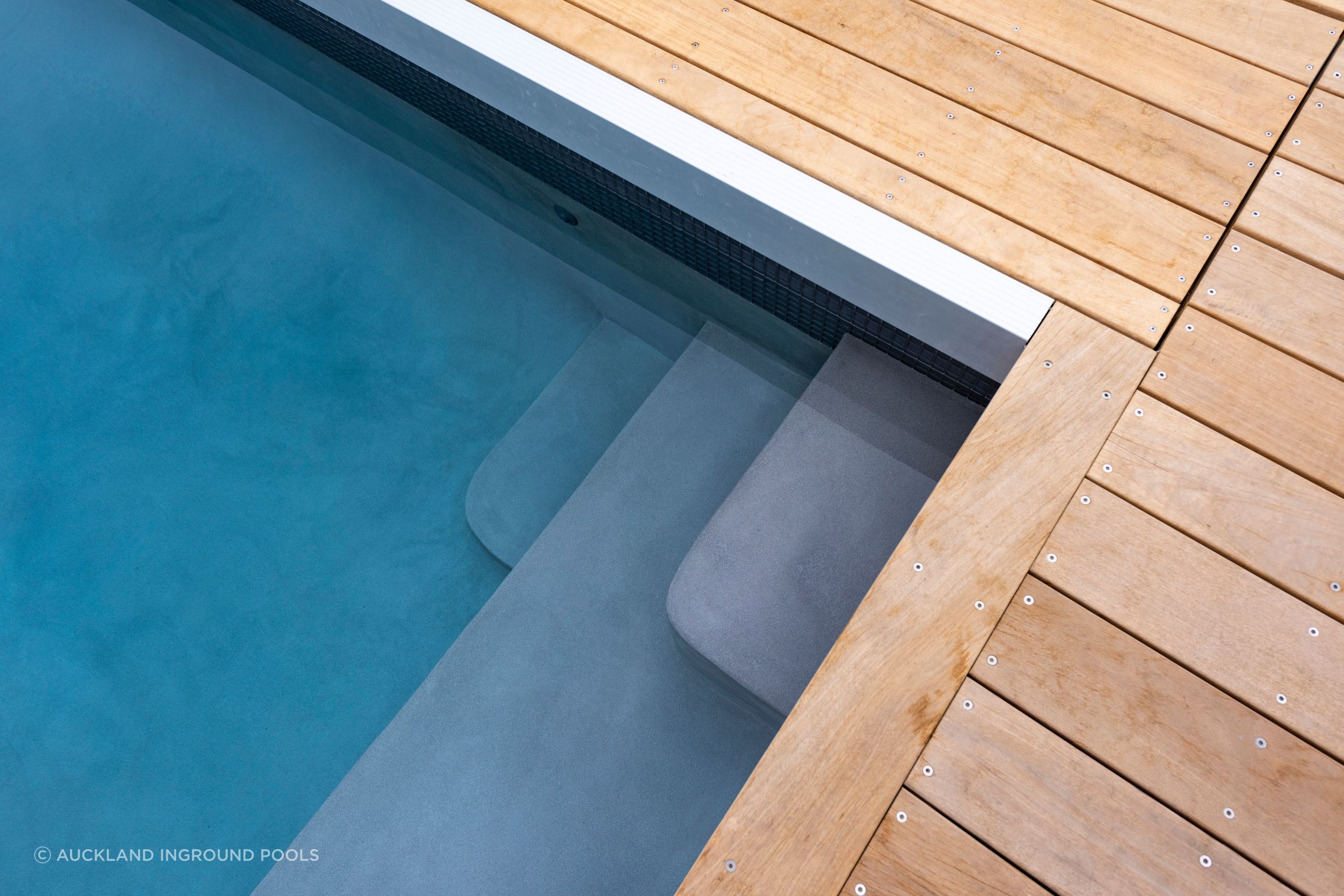 Jewels for Pools Ultra - Pool Plaster