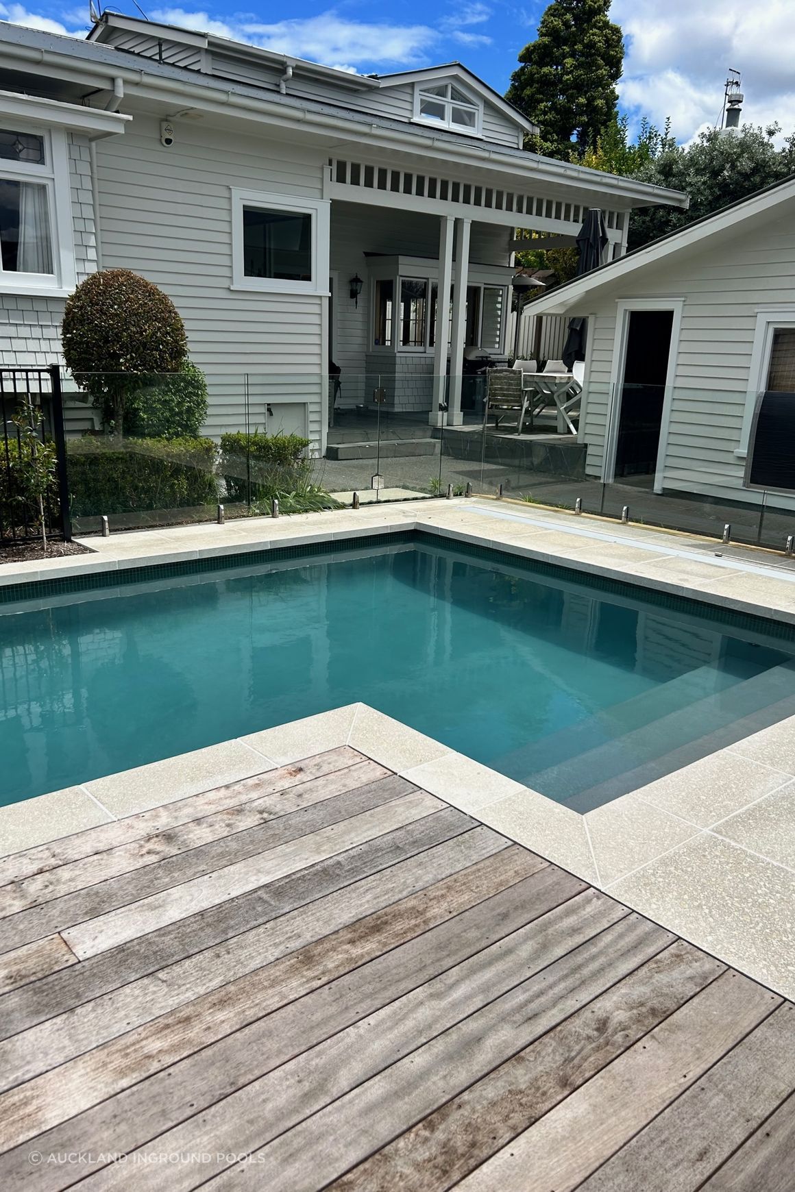 Jewels for Pools Ultra - Pool Plaster