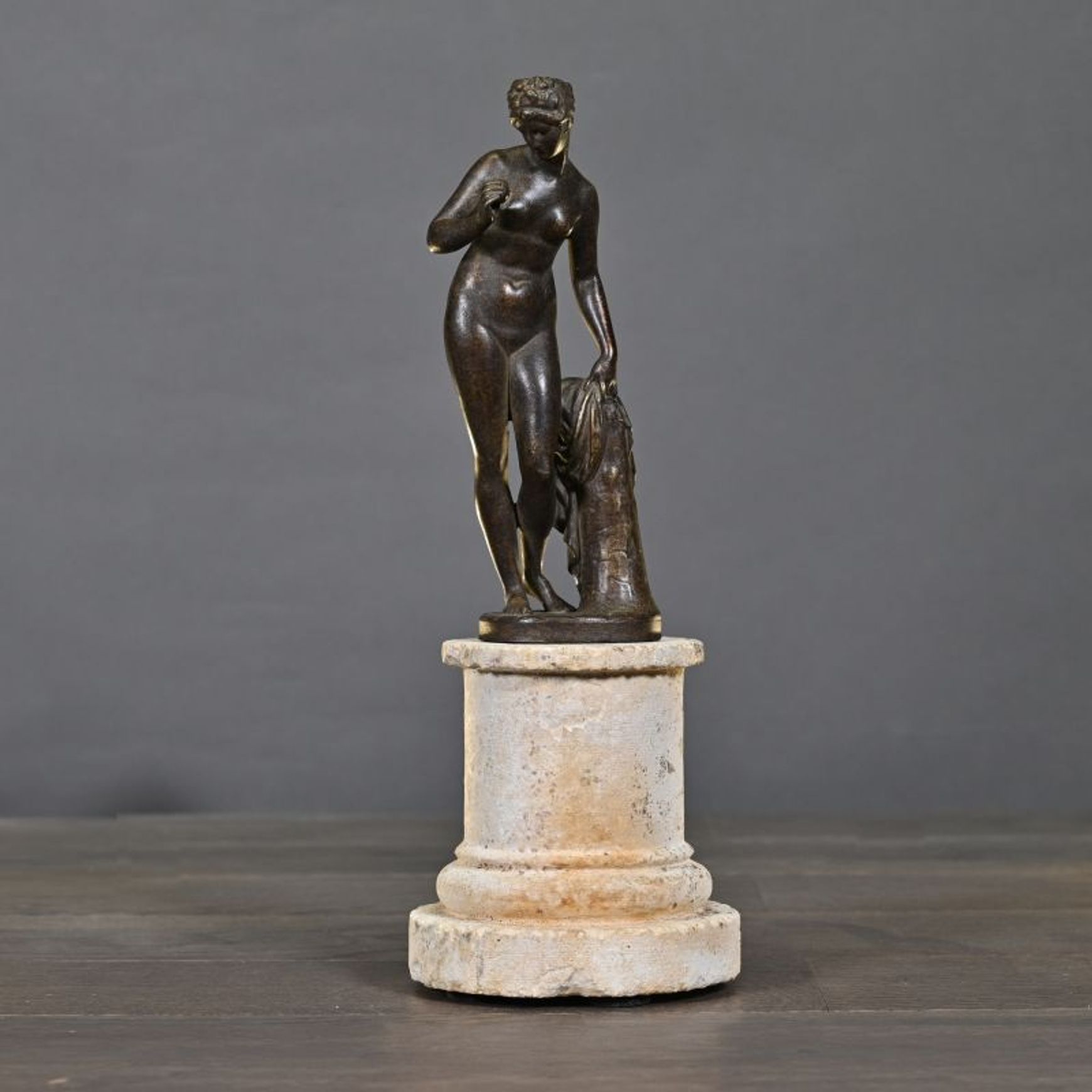 Venus with Apple