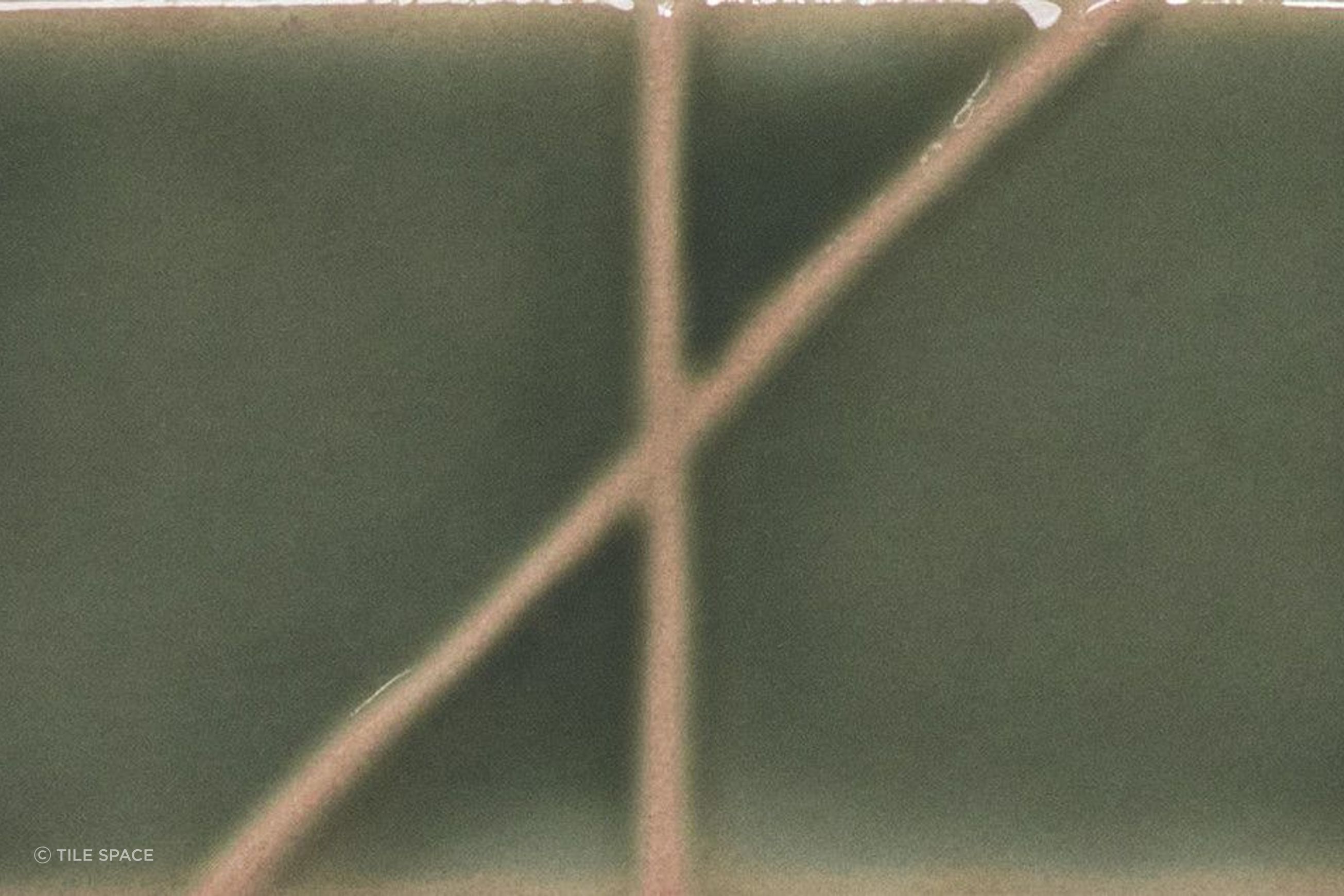 Yoko | Origami Moss Gloss | 62x125