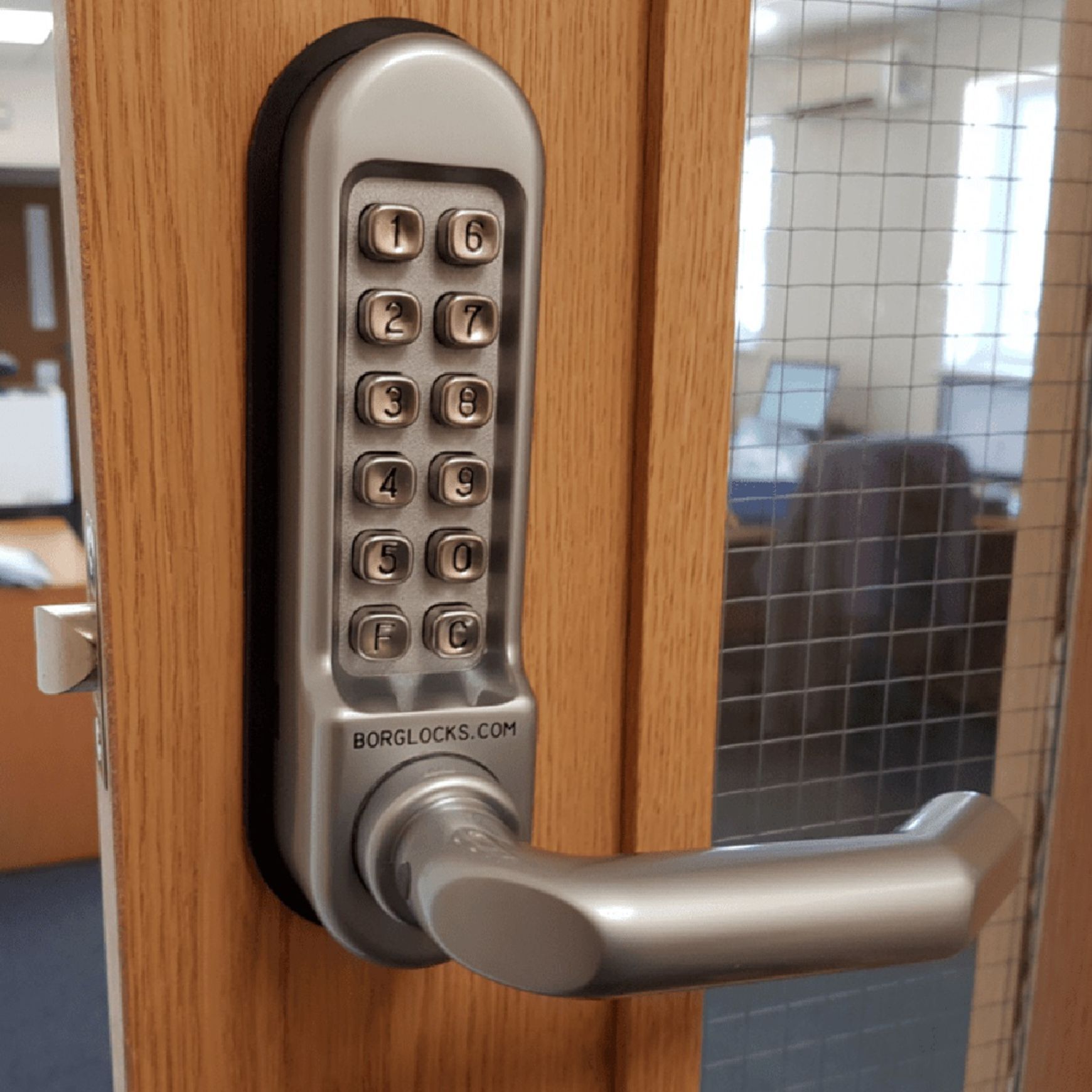 Borg Digital Door Lock Lever Satin Chrome BL5051SC