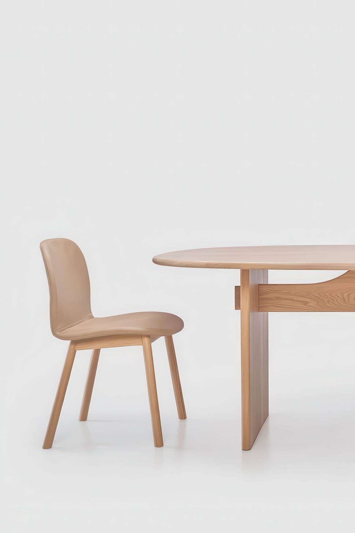 Com 2 Dining Chair