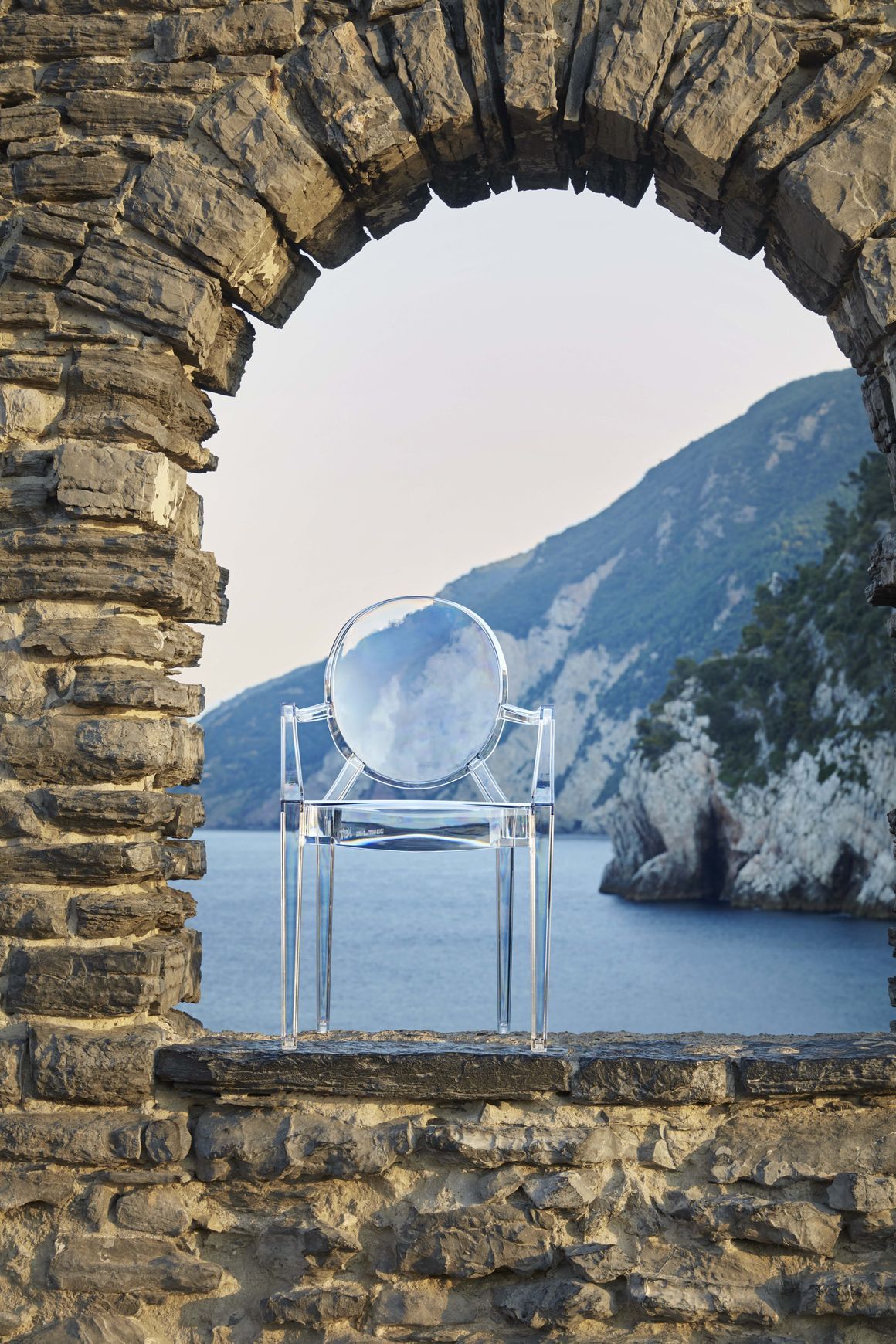 Kartell Louis Ghost Chair