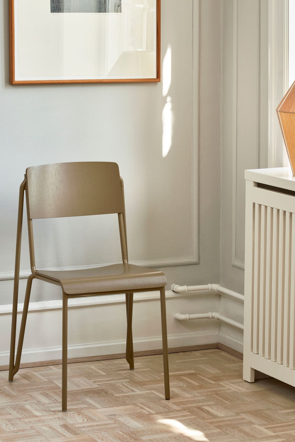 Petit Standard Chair by HAY