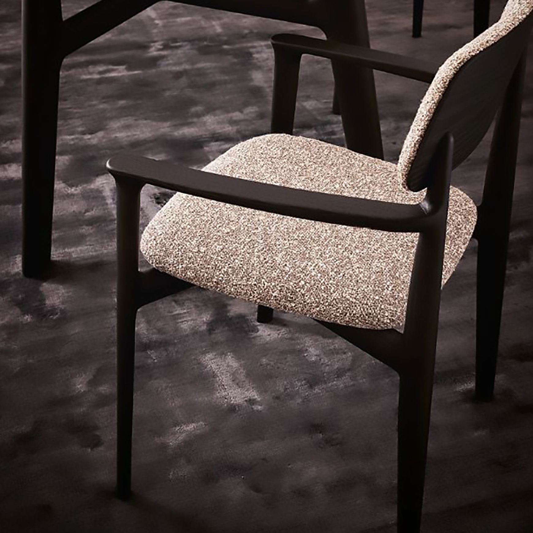Curve Chair