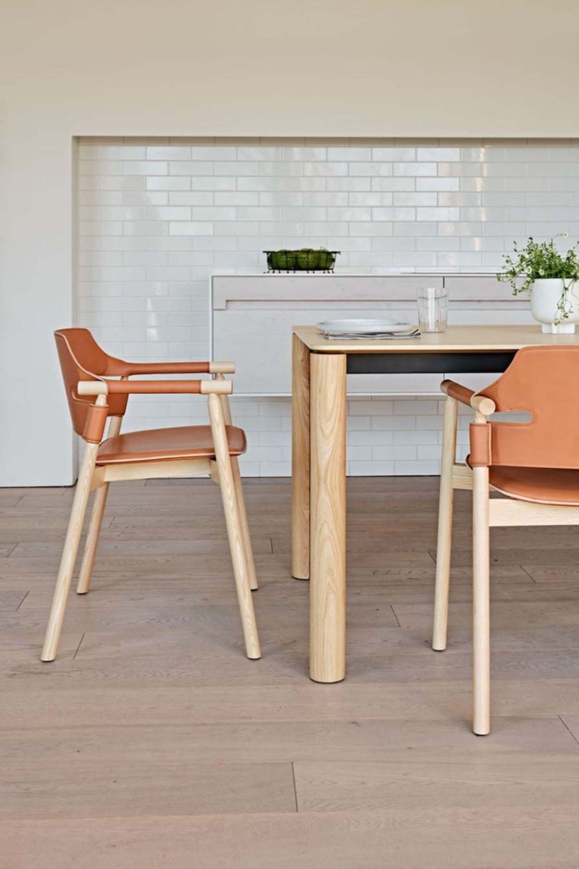 Suite Dining Armchair