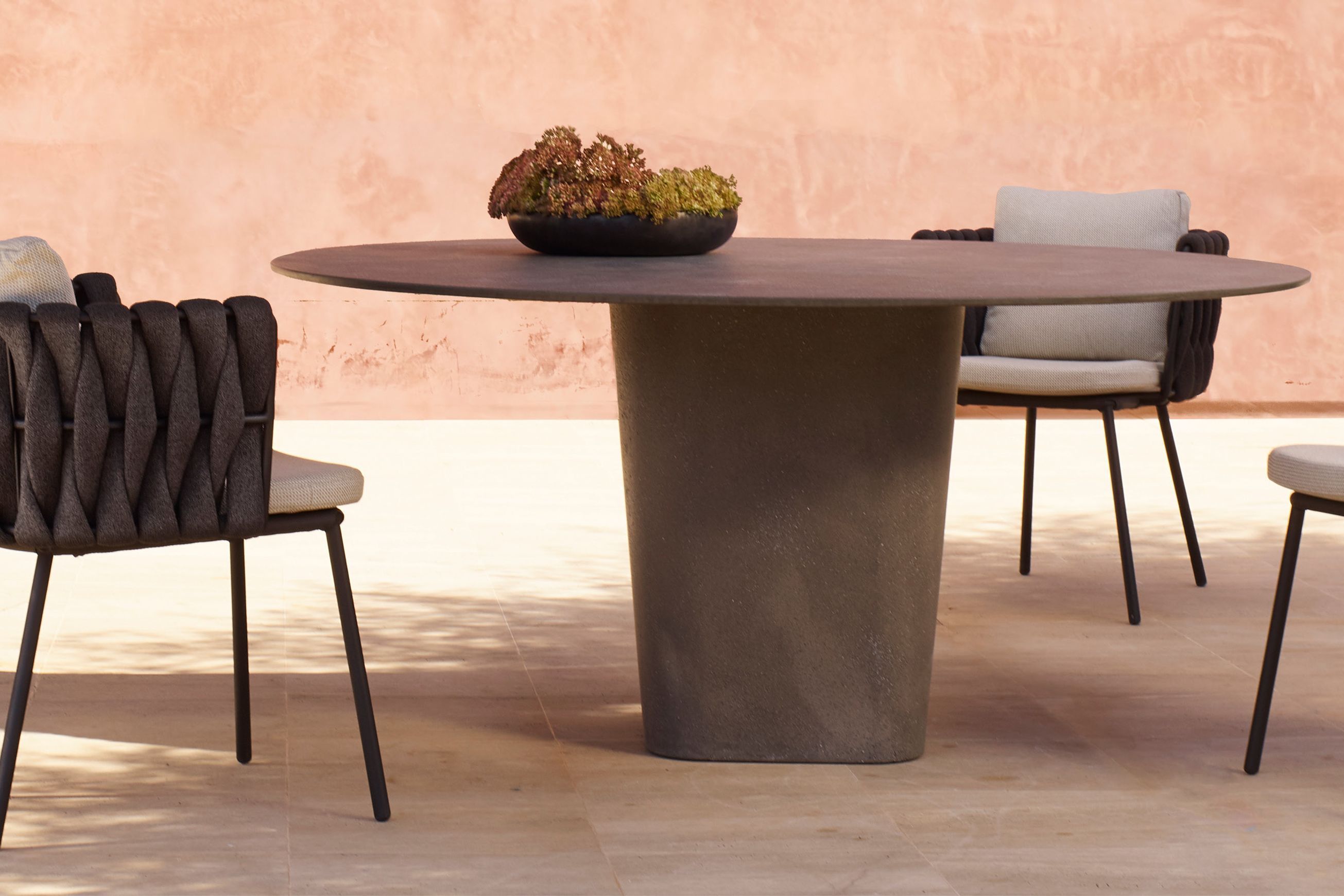 Tao Dining Table