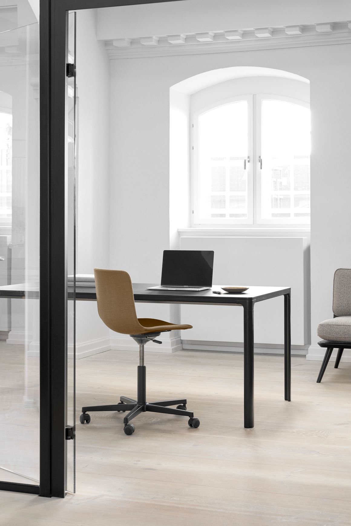 Mesa Table 160 by Fredericia