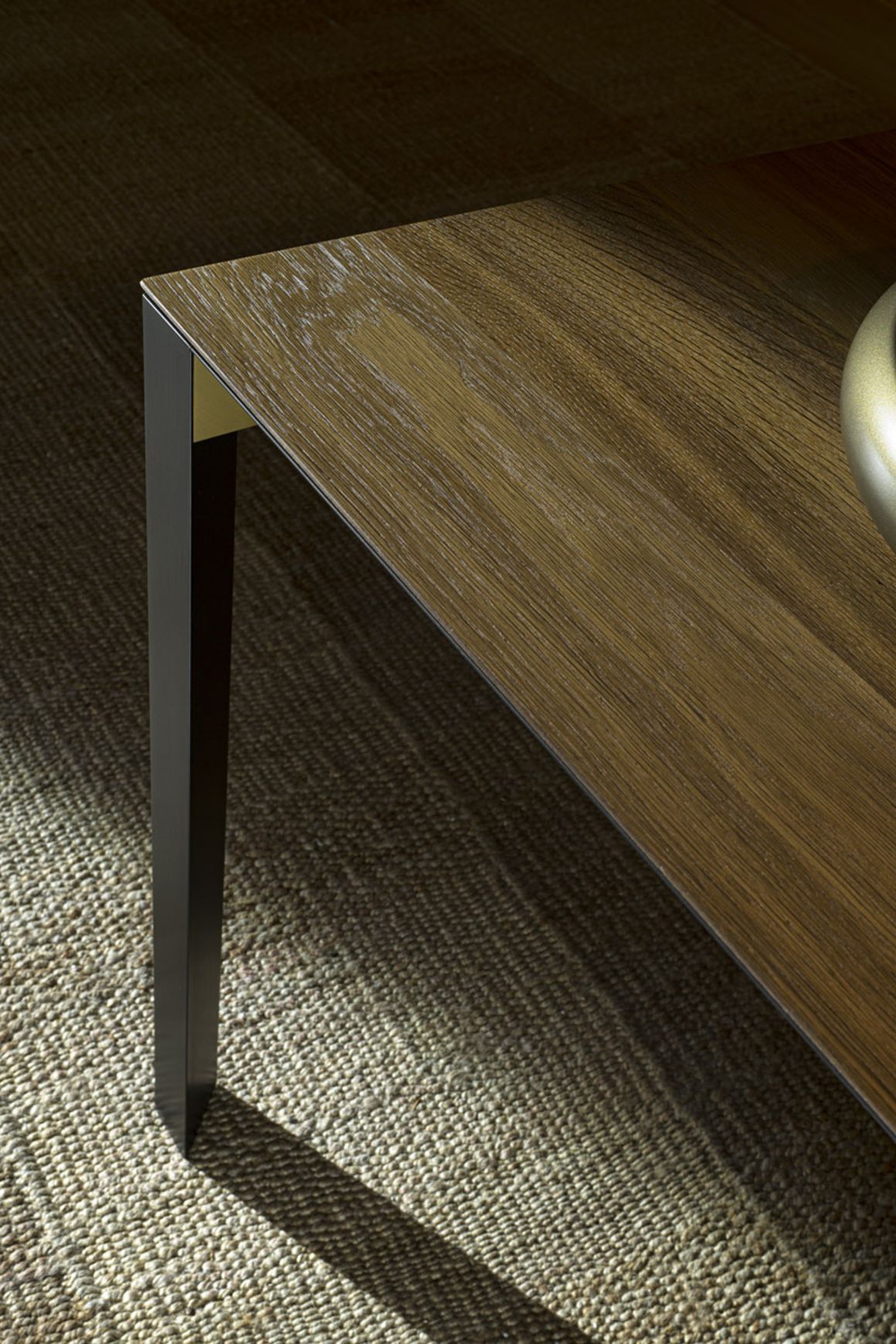 Half A Square Dining Table by Molteni&C
