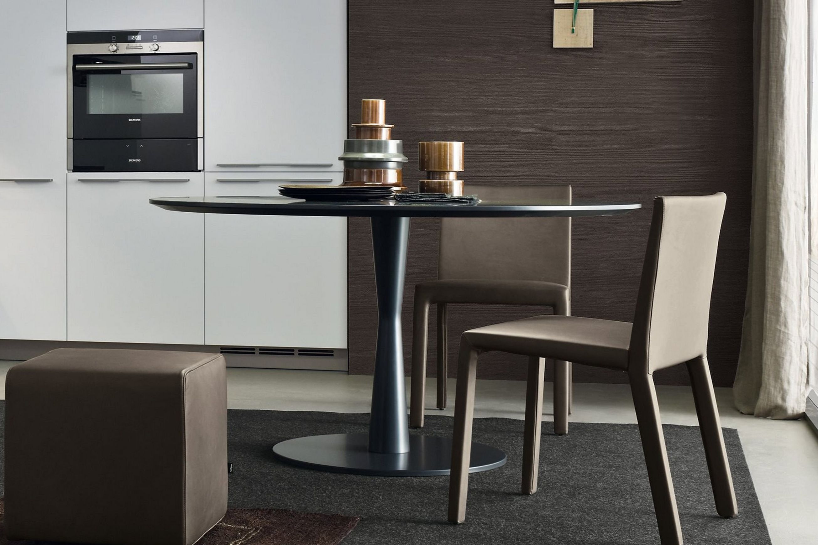 Flute Table