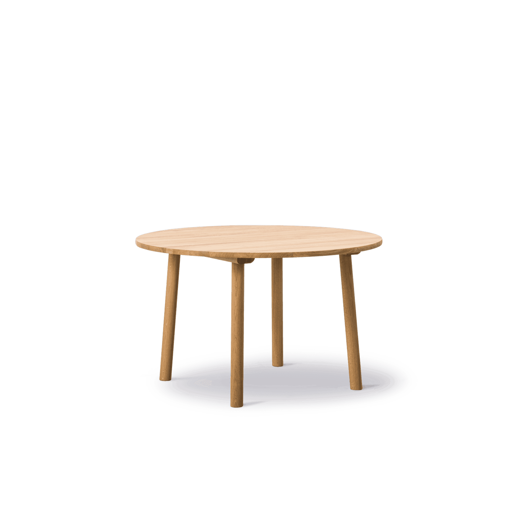 Taro Dining Table Ø140 by Fredericia