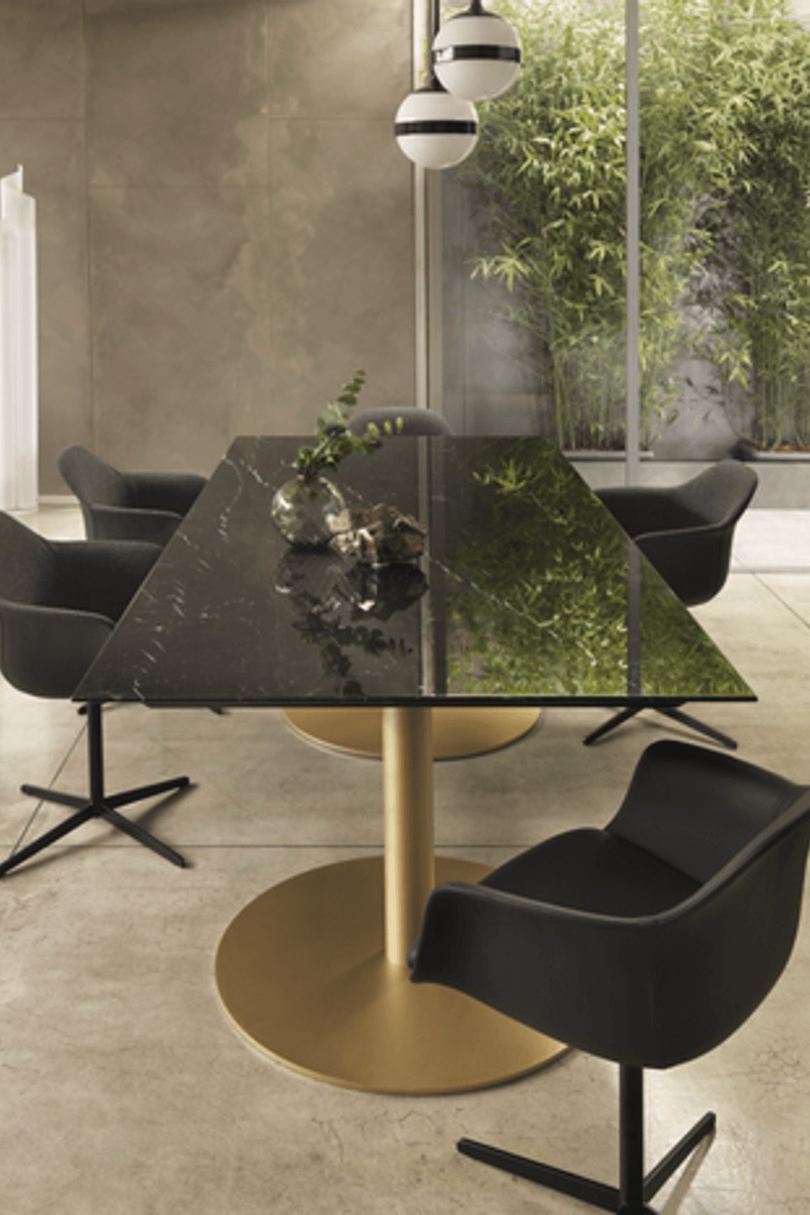 Break Dining Table