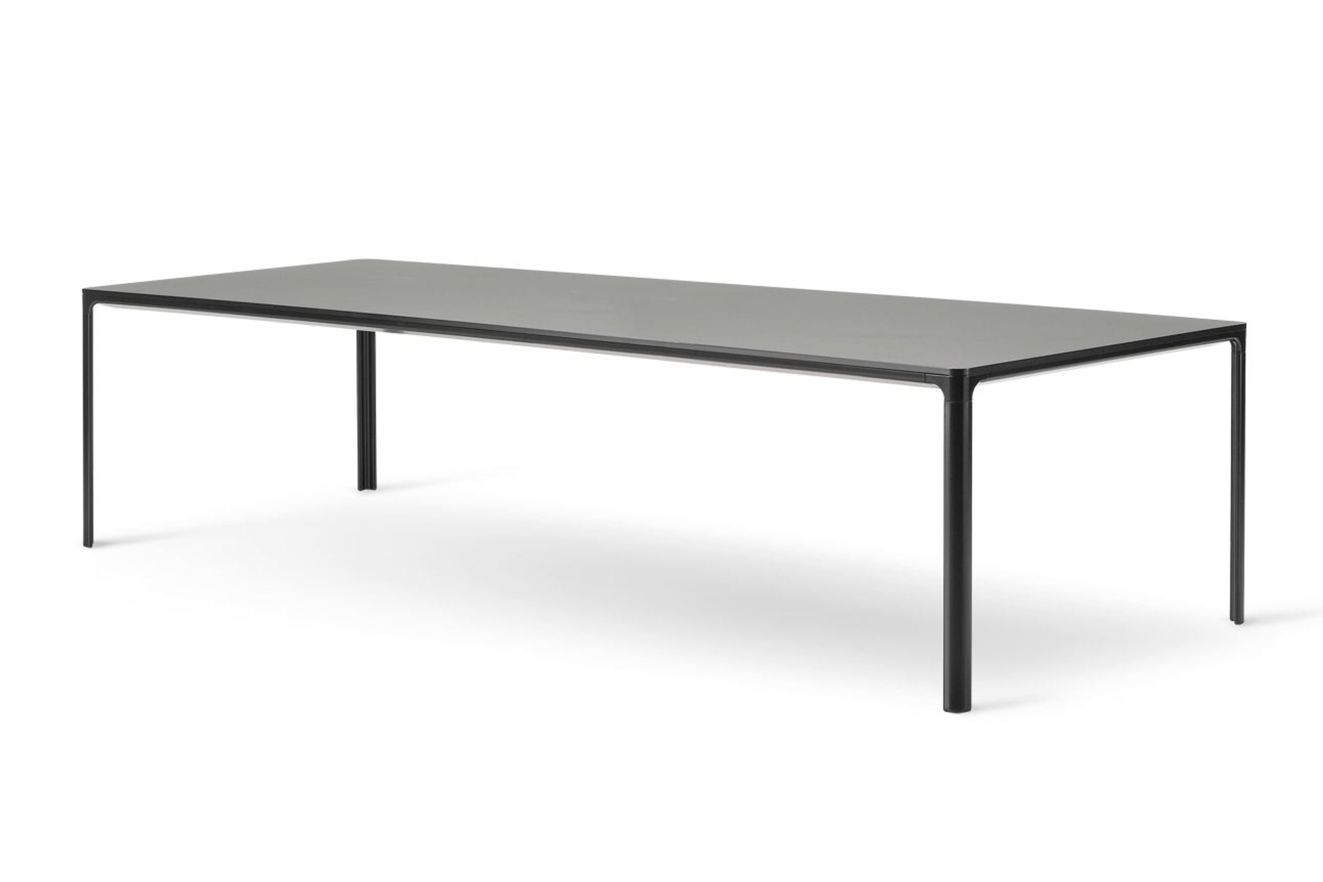 Mesa Table 300 by Fredericia