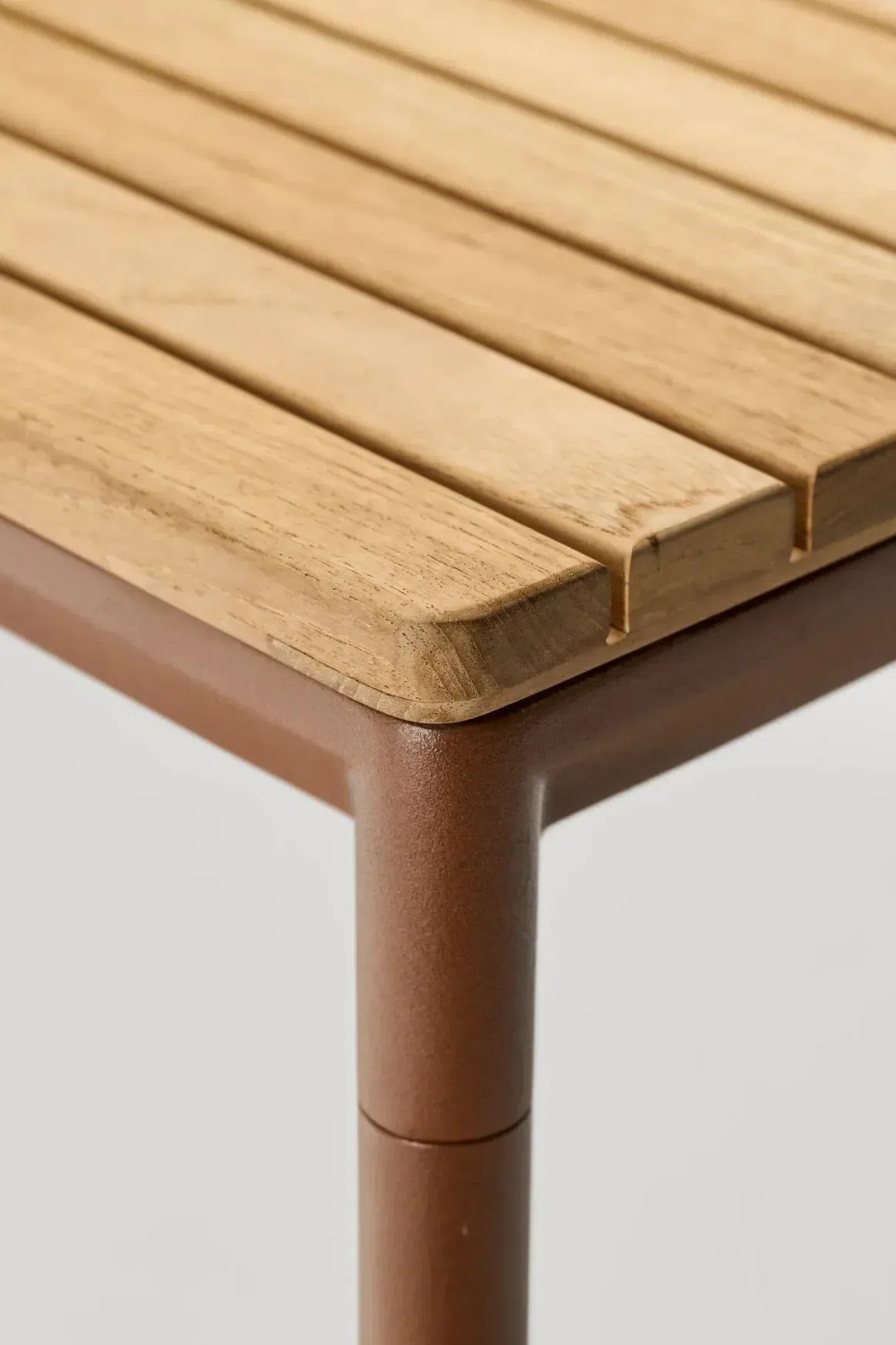 Addis Bay Sectional Dining Table