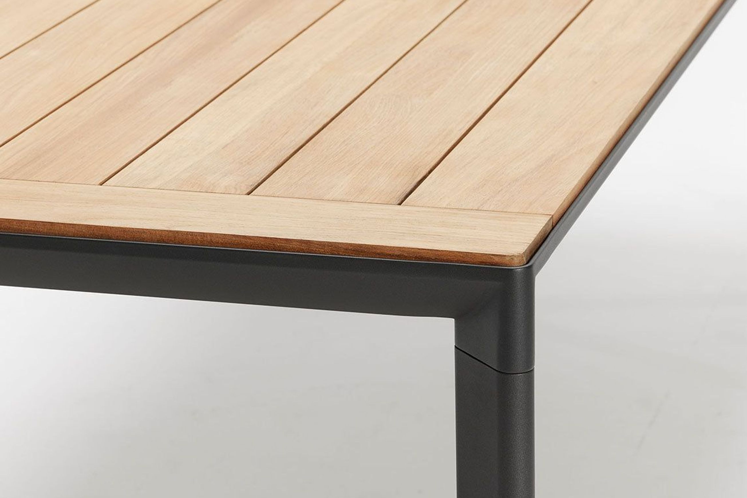 Addis | Teak & Aluminium Table