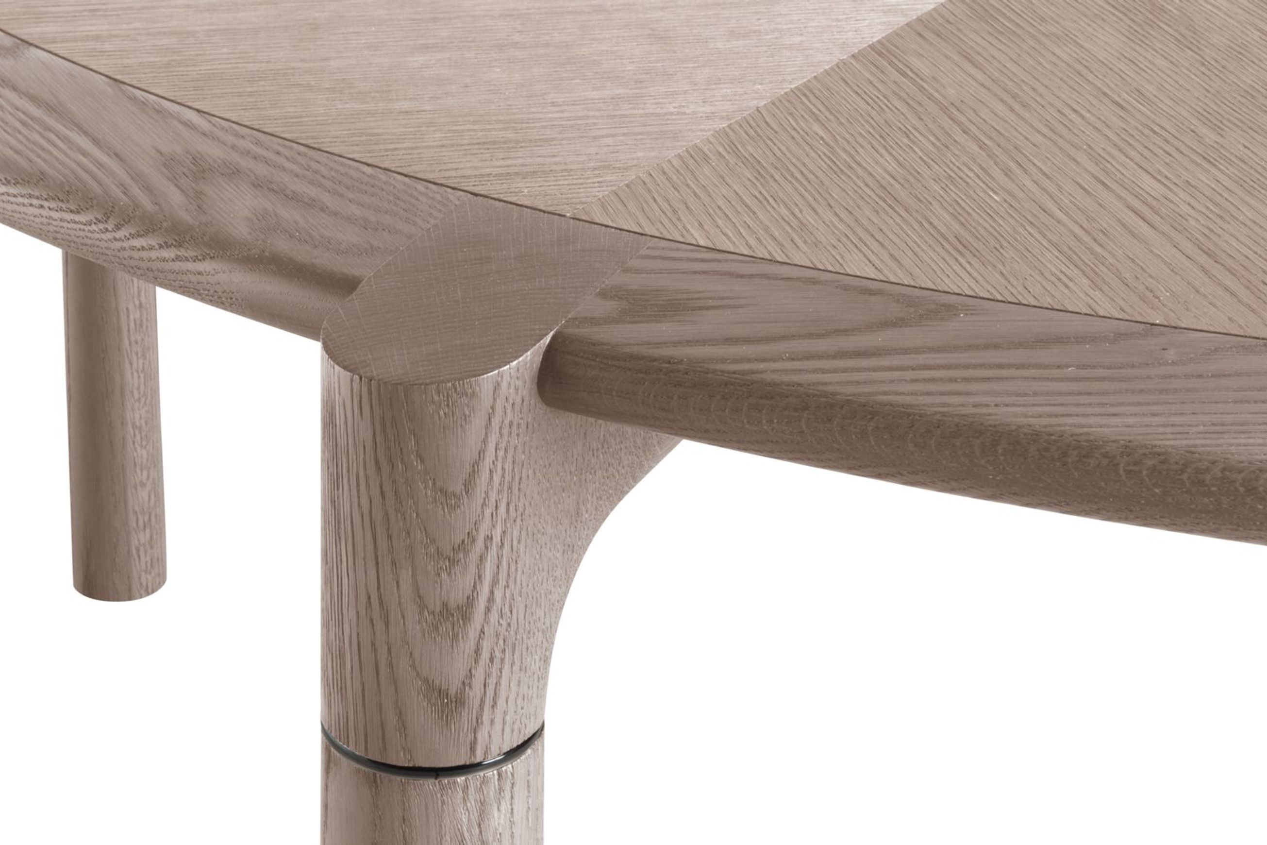 Elanta Dining Table