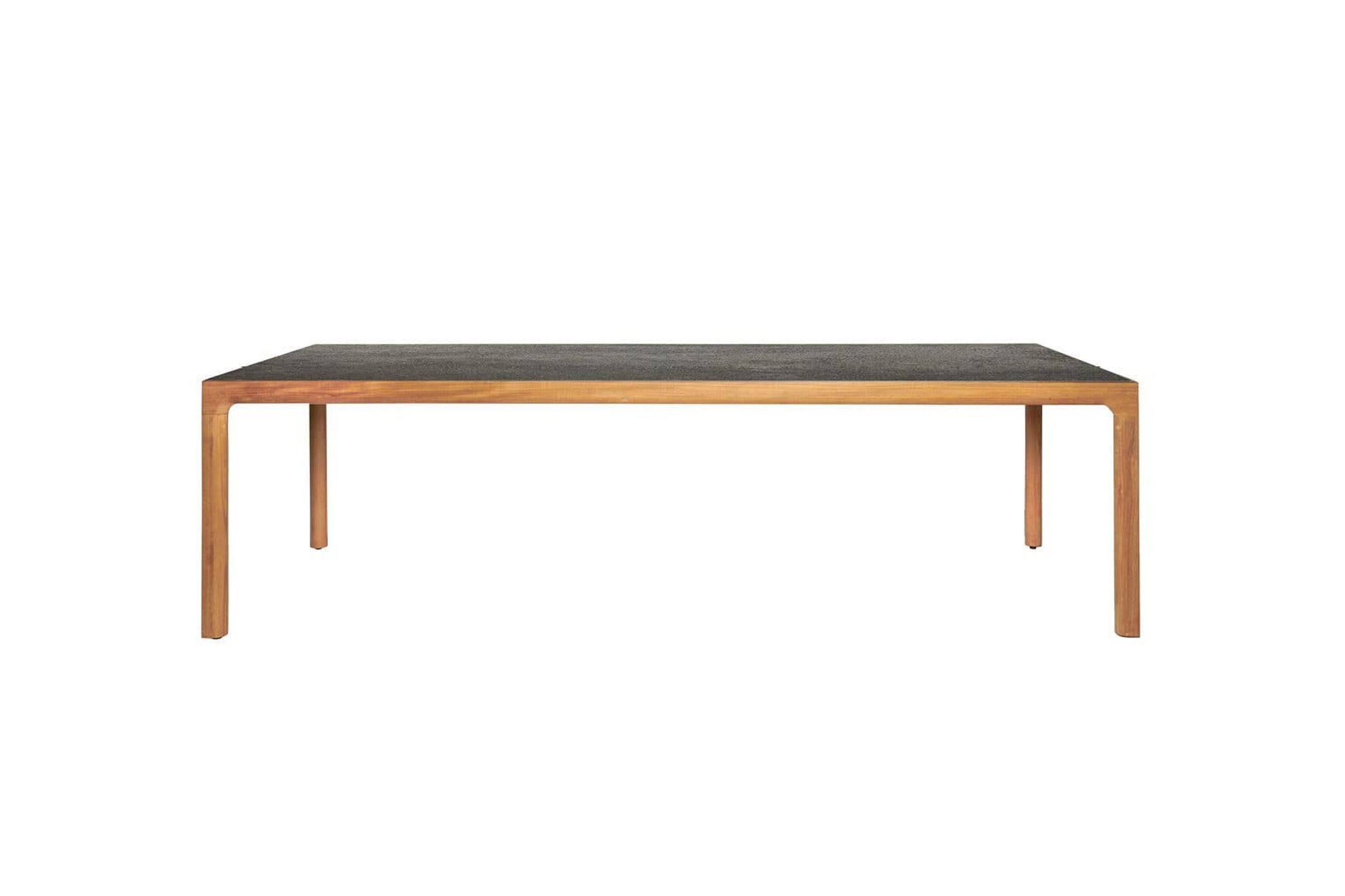 Illum | Teak Table