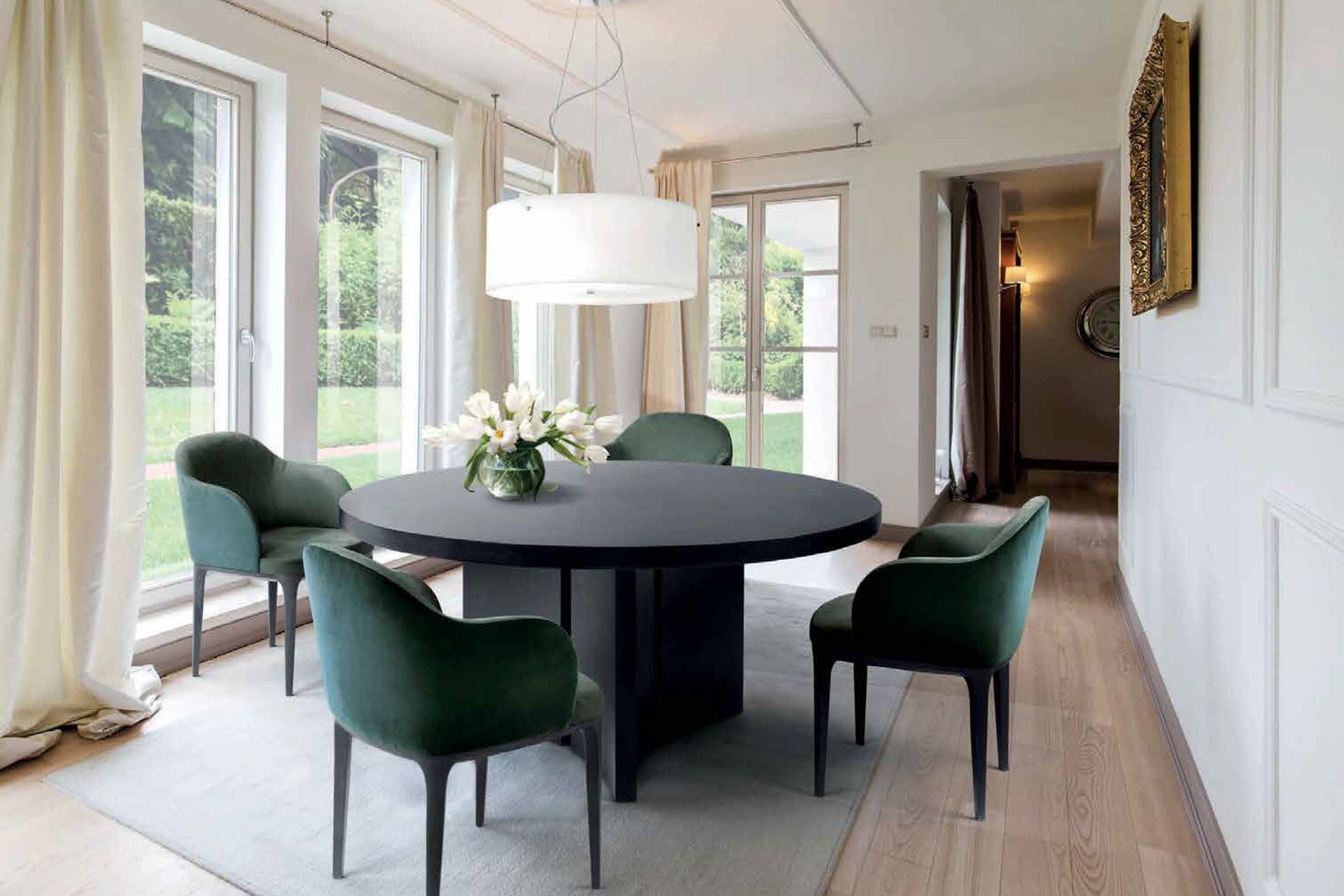 Aster Dining Table