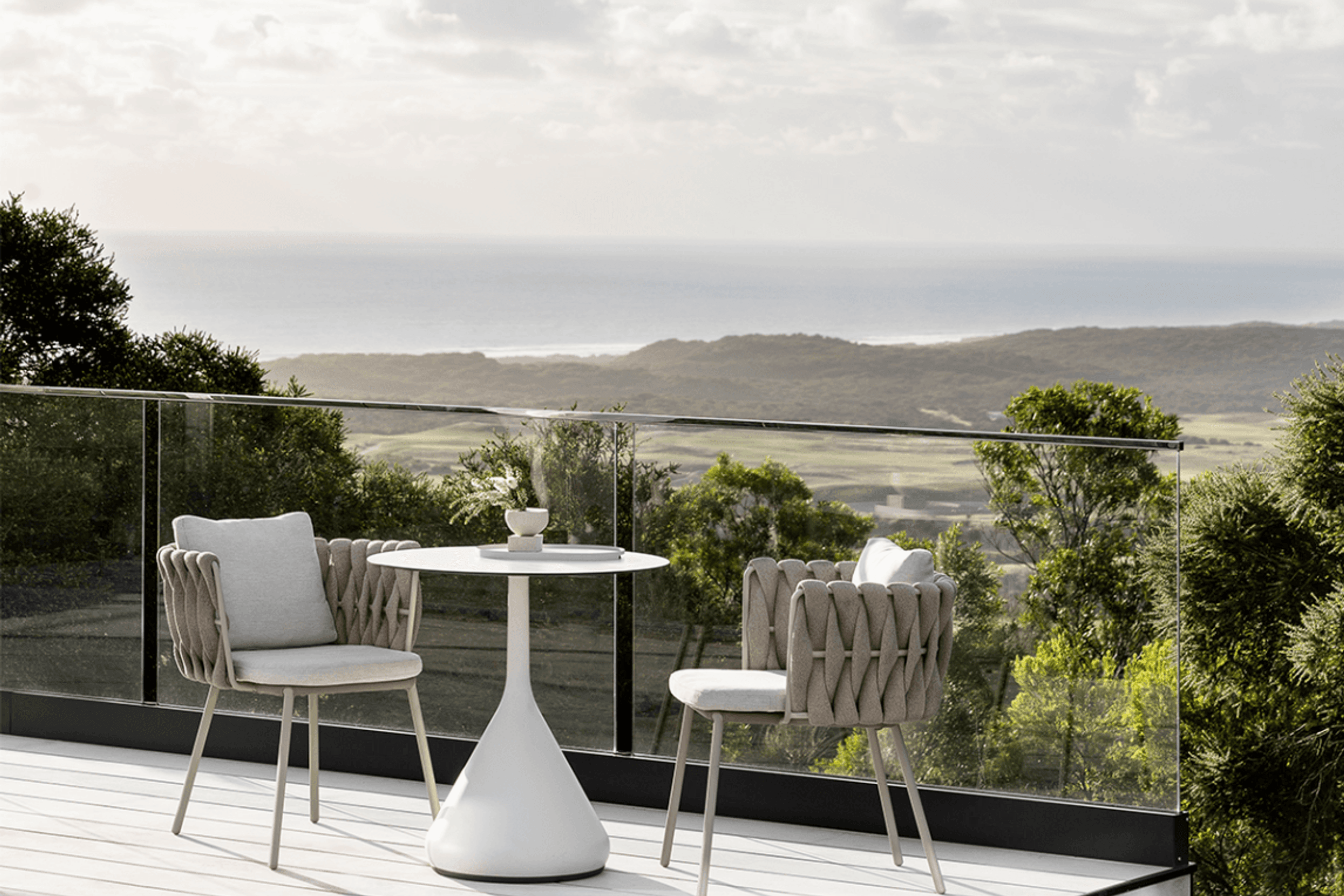 SATELLITE | Tables