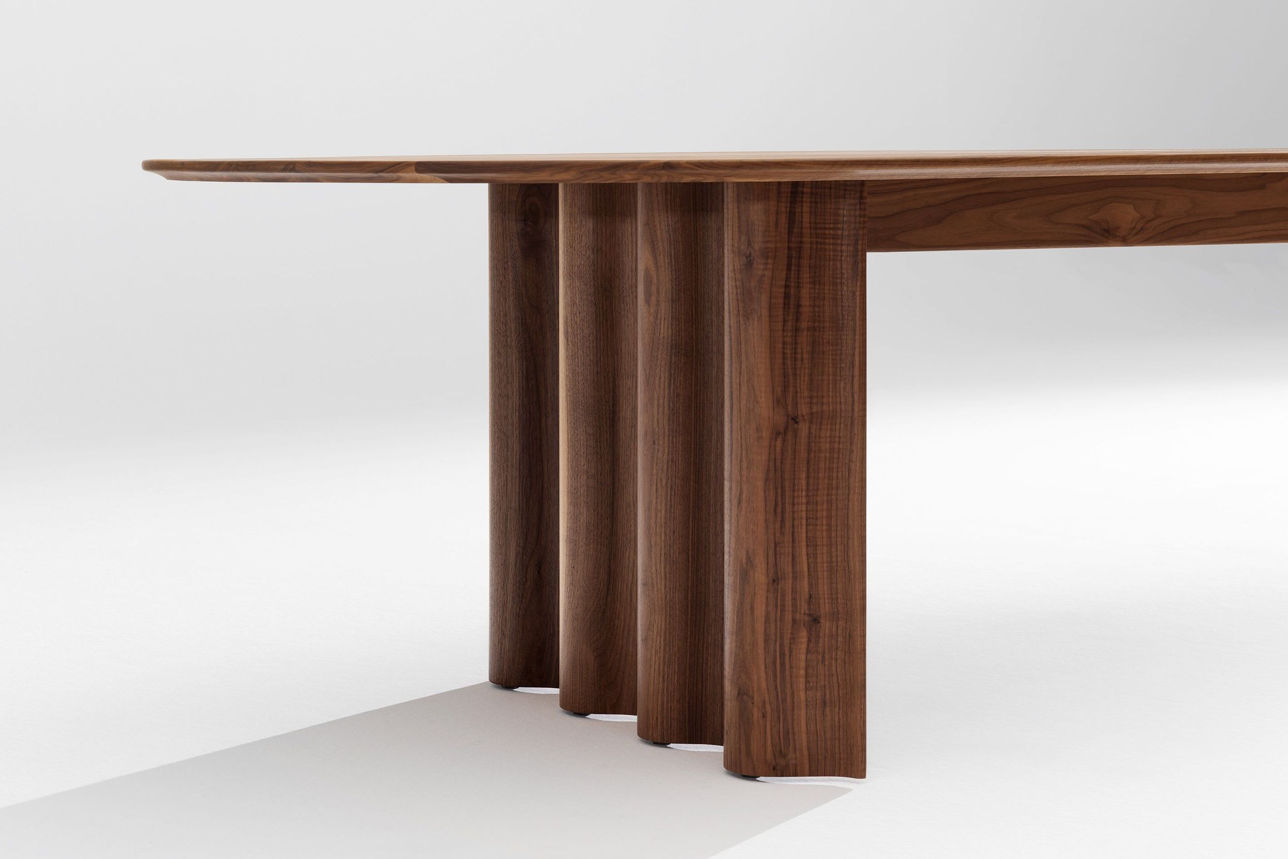 Curtain dining table