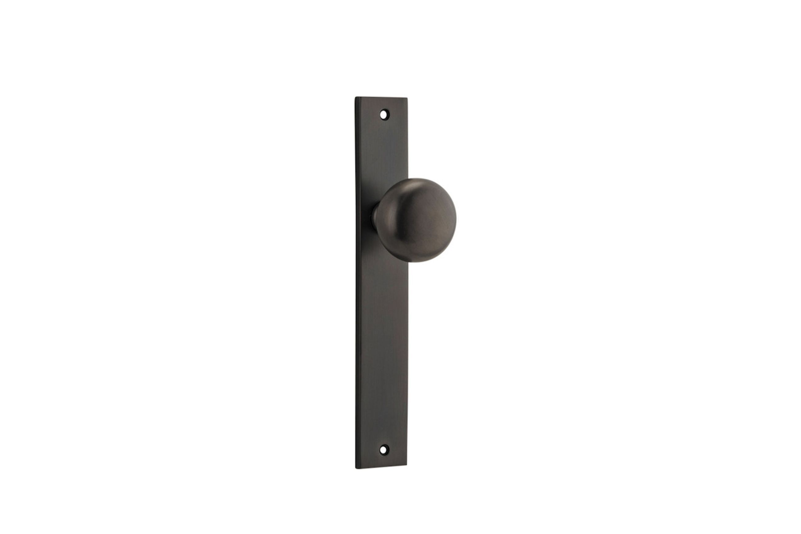 Cambridge Door Knob Rectangular Backplate