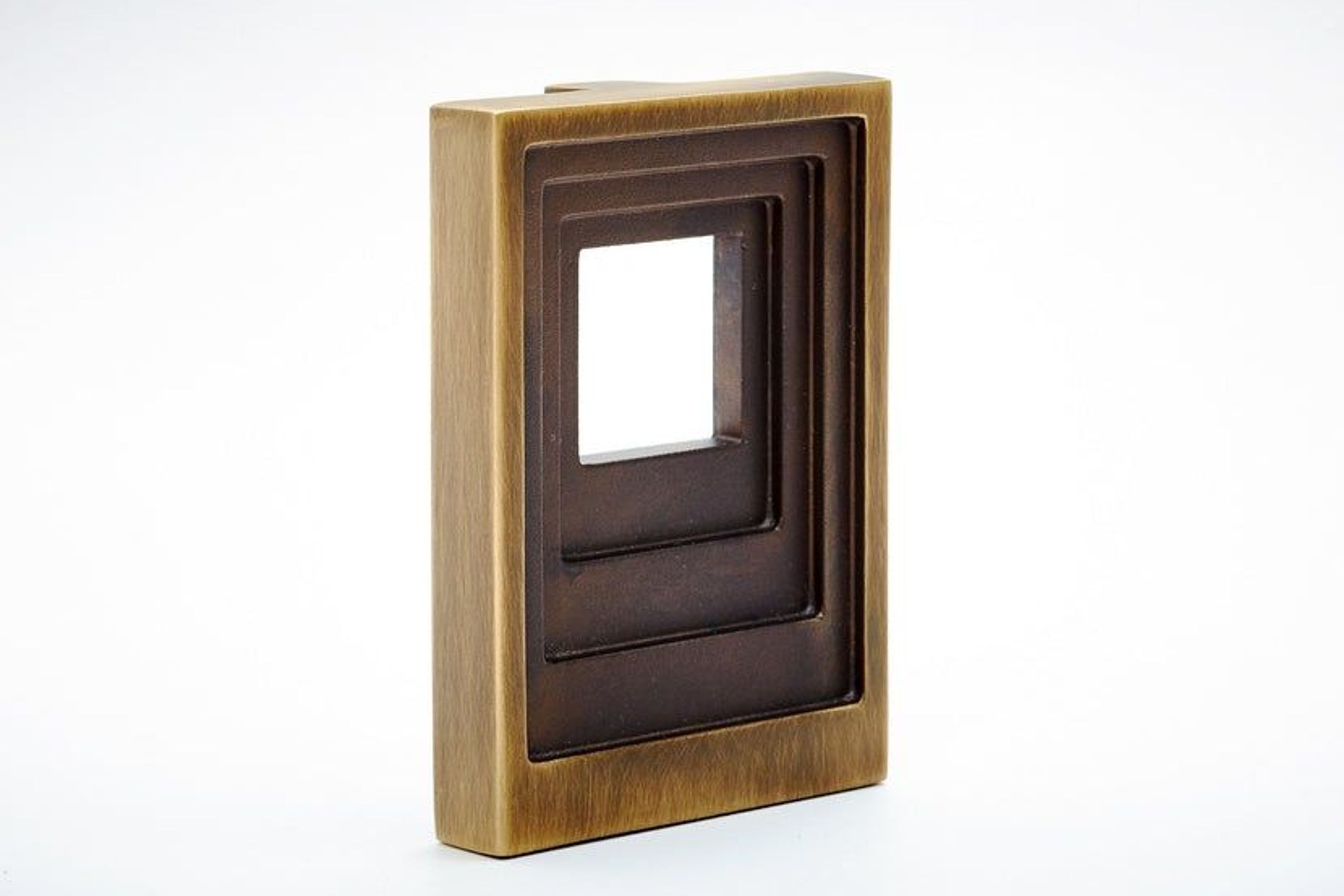 Step 03 Cabinet Pull