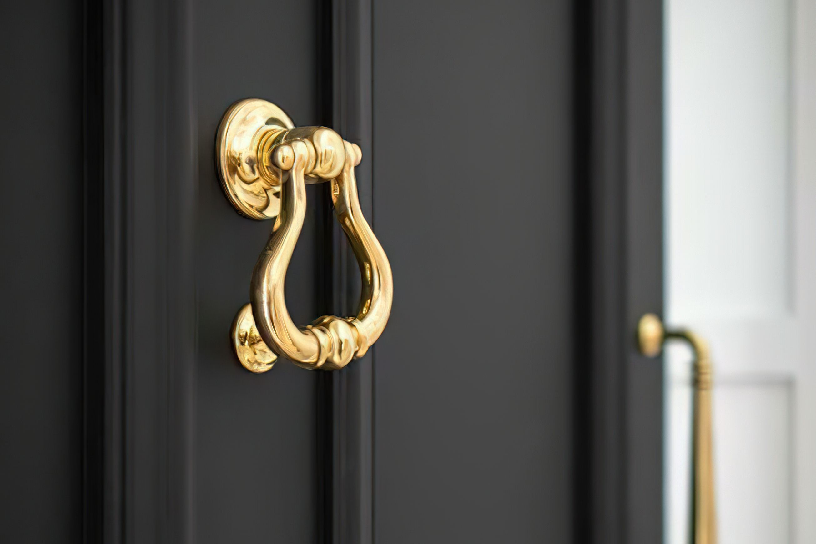 Iver Sarlat Door Knocker Brushed Chrome 137mm x 115mm 9395
