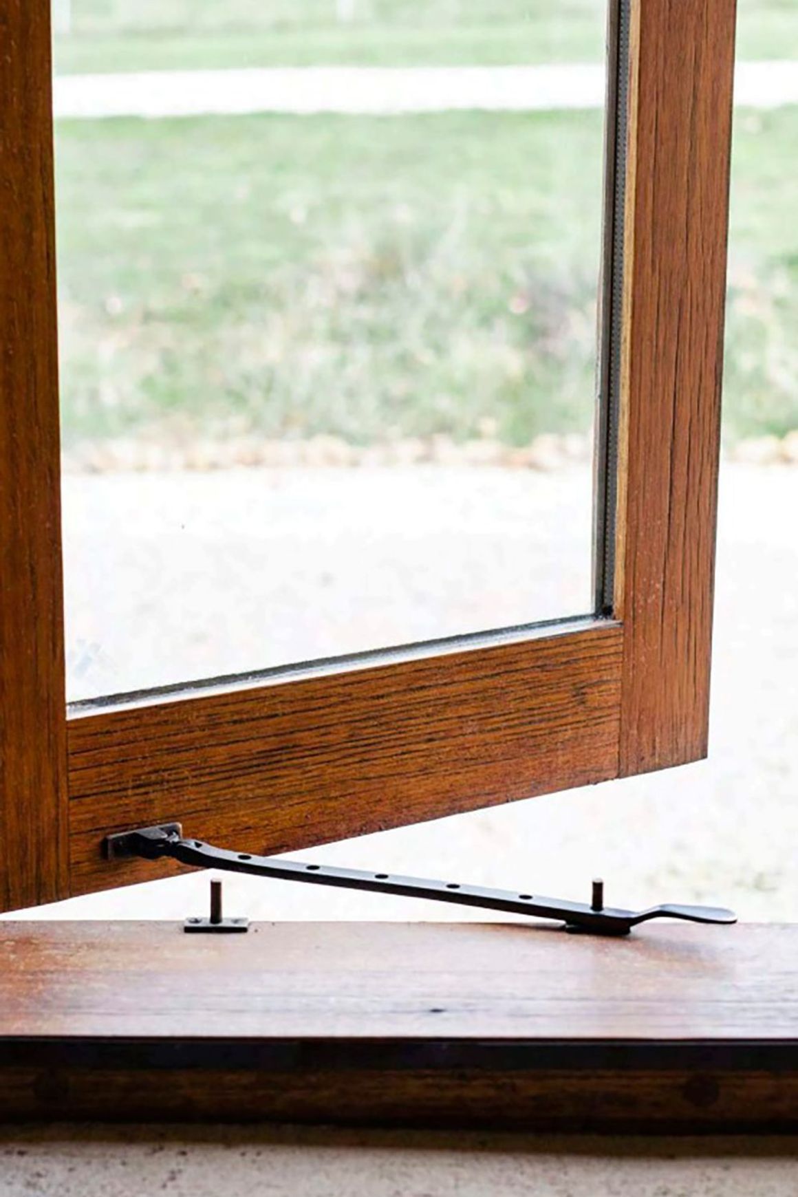 Tradco Base Fix Casement Stay 200mm