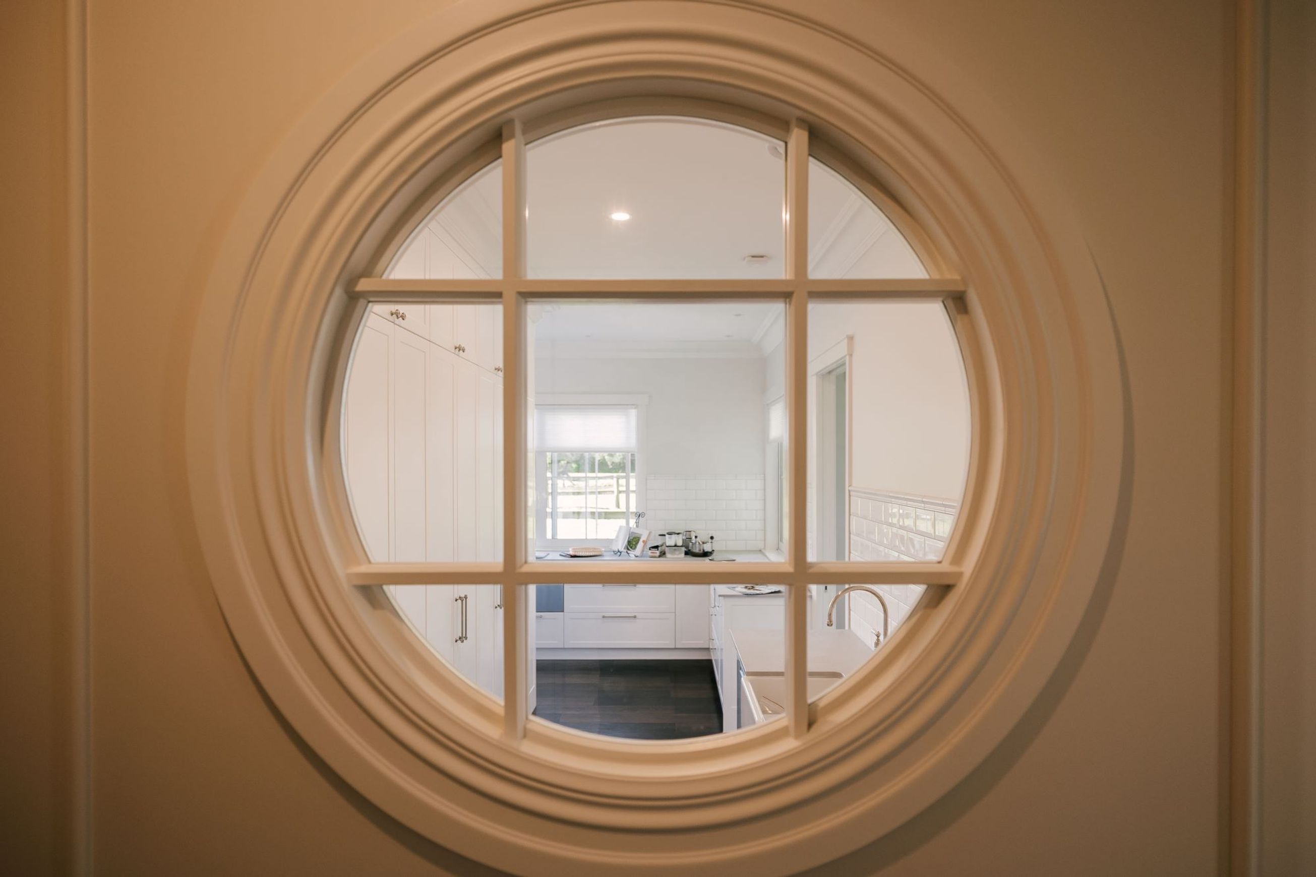 Round Windows