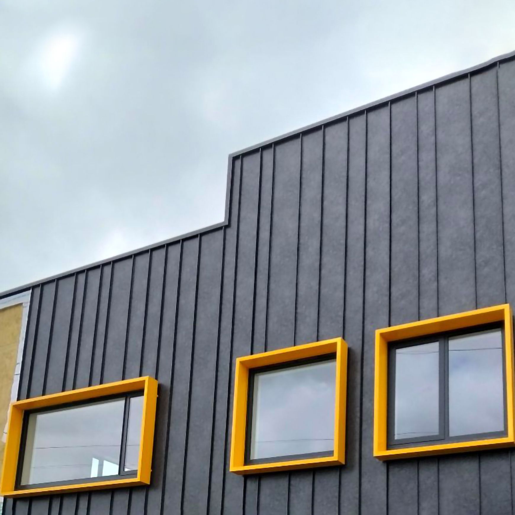 Louvrelite® Window Surround System