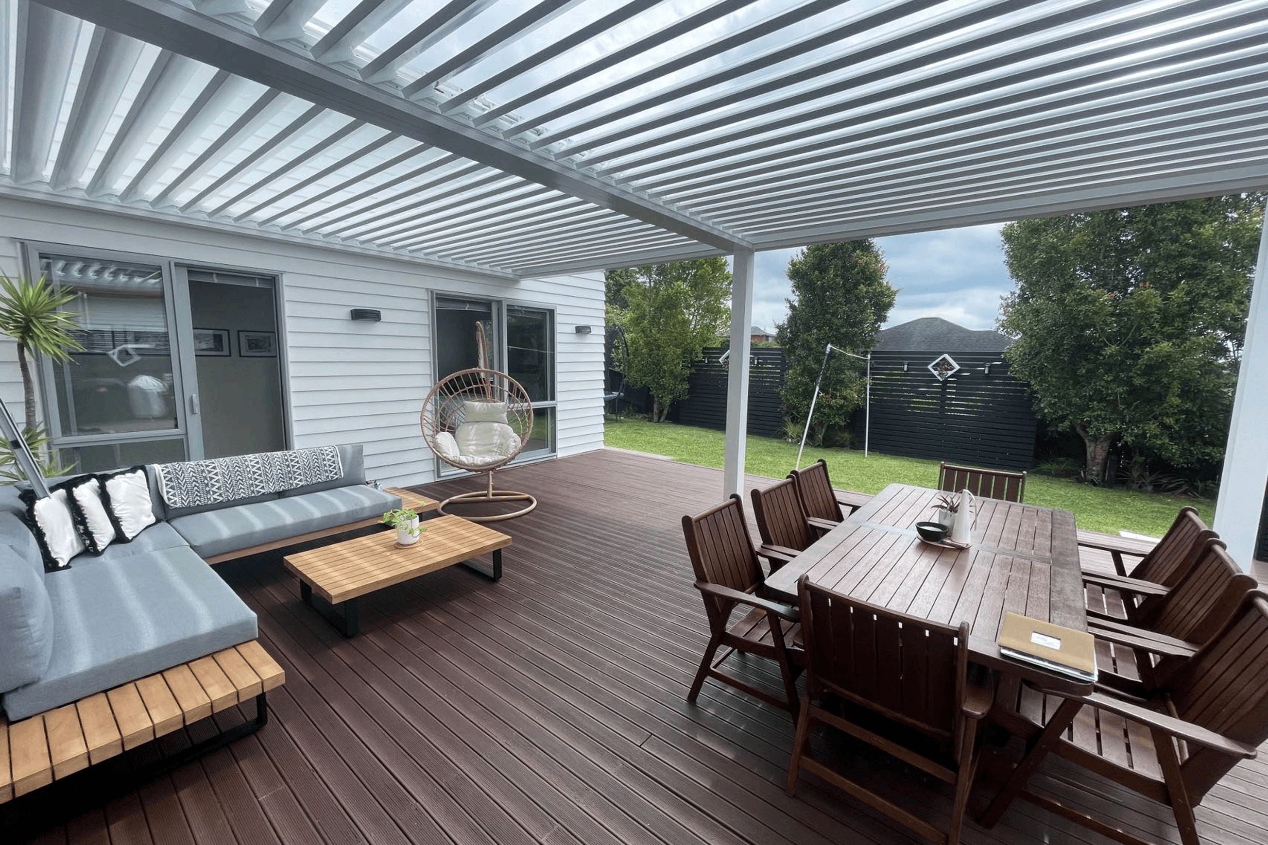 Sesame Louvre Roof System
