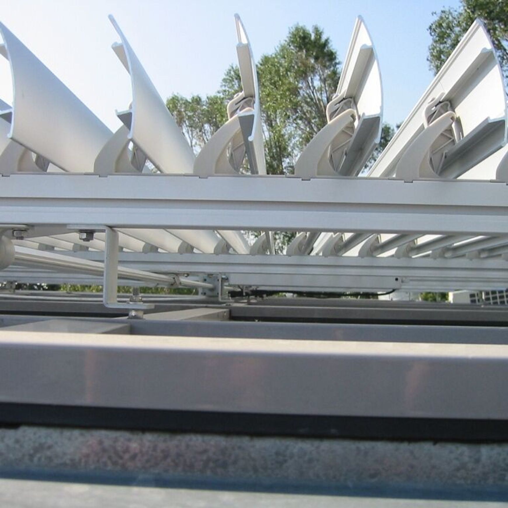 Horiso Rack Arm Systems