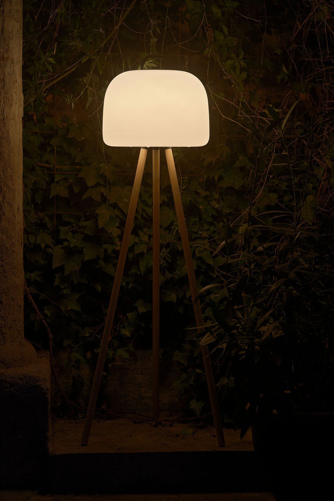 Kettle 36 Floor Lamp