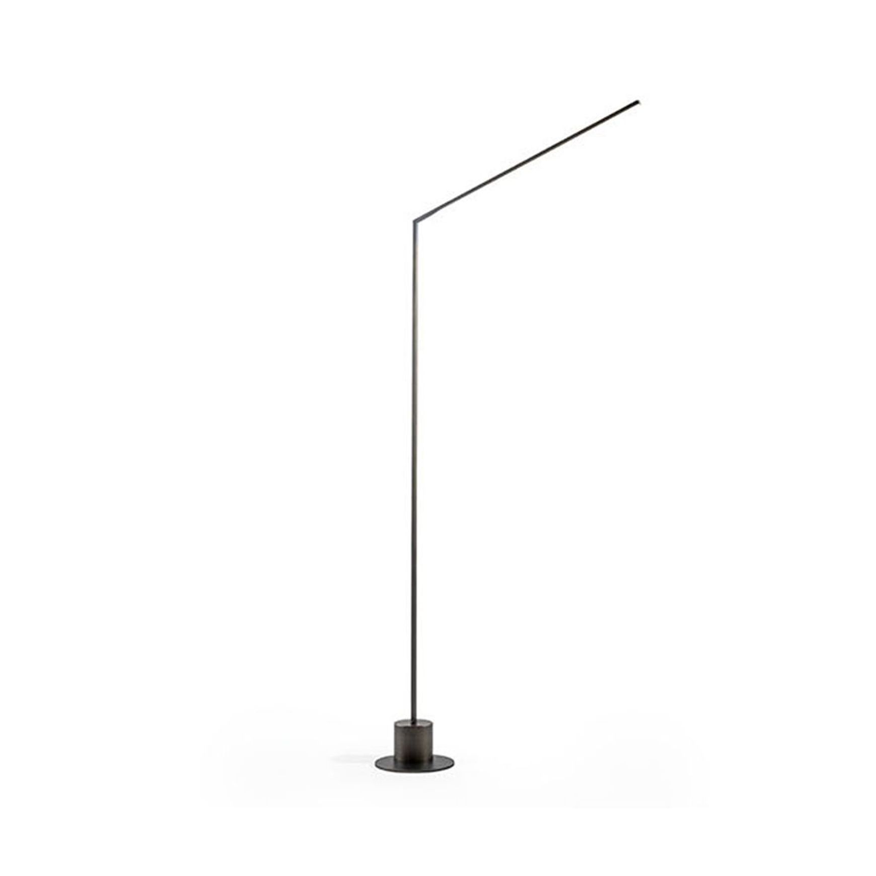 Essential Lettura Floor Lamp
