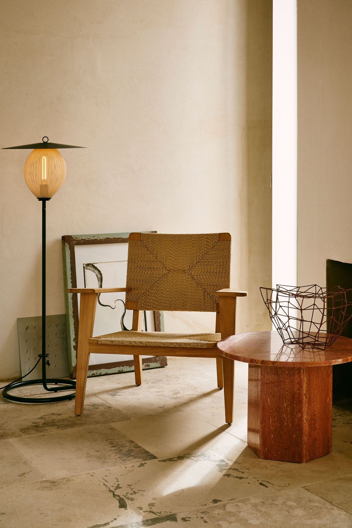 Satellite Outdoor Floor Lamp